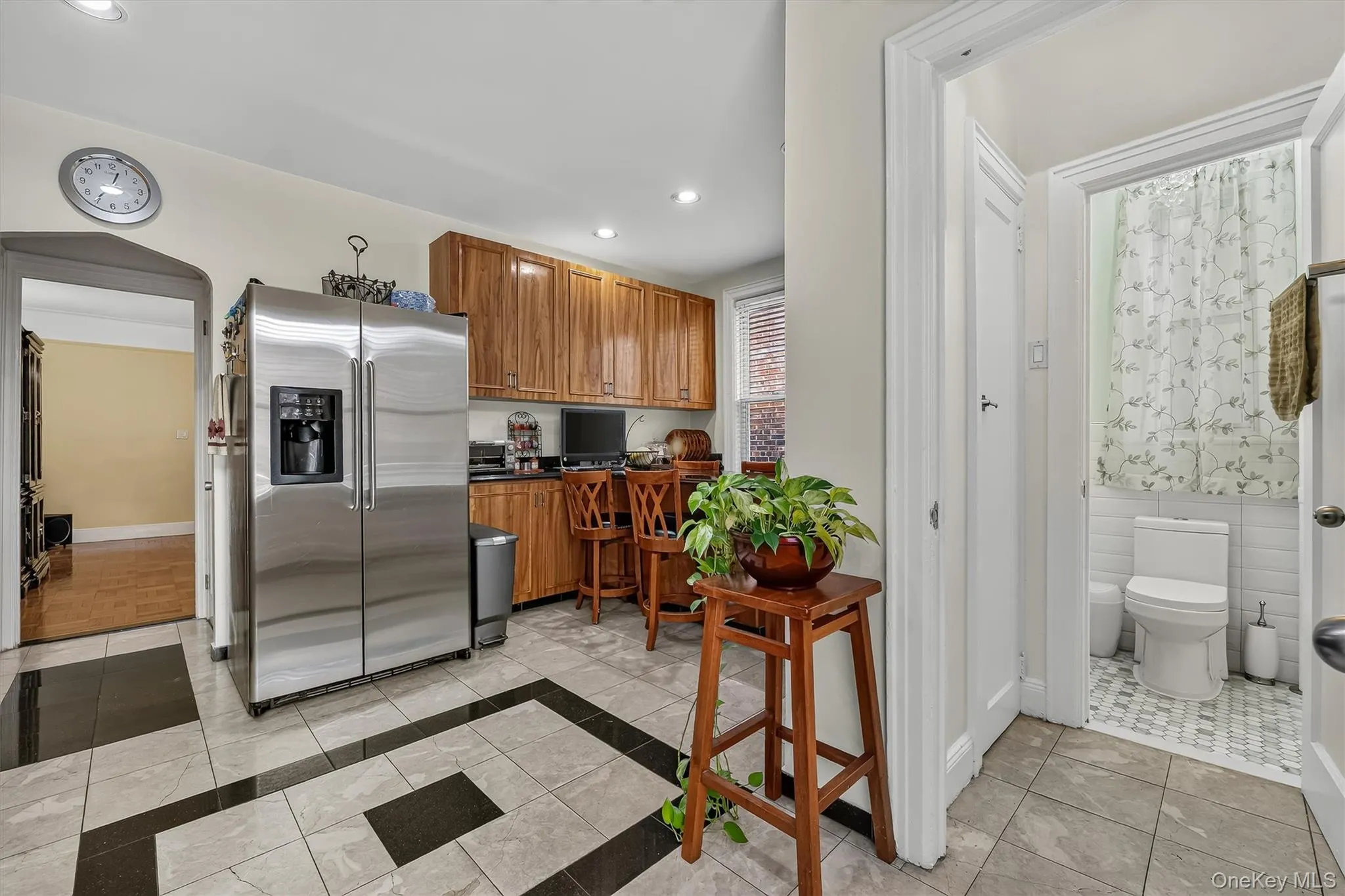 2218 Holland Avenue, New York, NY, 3 Bedrooms Bedrooms, 8 Rooms Rooms,2 BathroomsBathrooms,Residential,For Rent,Holland,0,1034028 2218 Holland Avenue, New York, NY, 3 Bedrooms Bedrooms, 8 Rooms Rooms,2 BathroomsBathrooms,Residential,For Rent,Holland,0,1034028