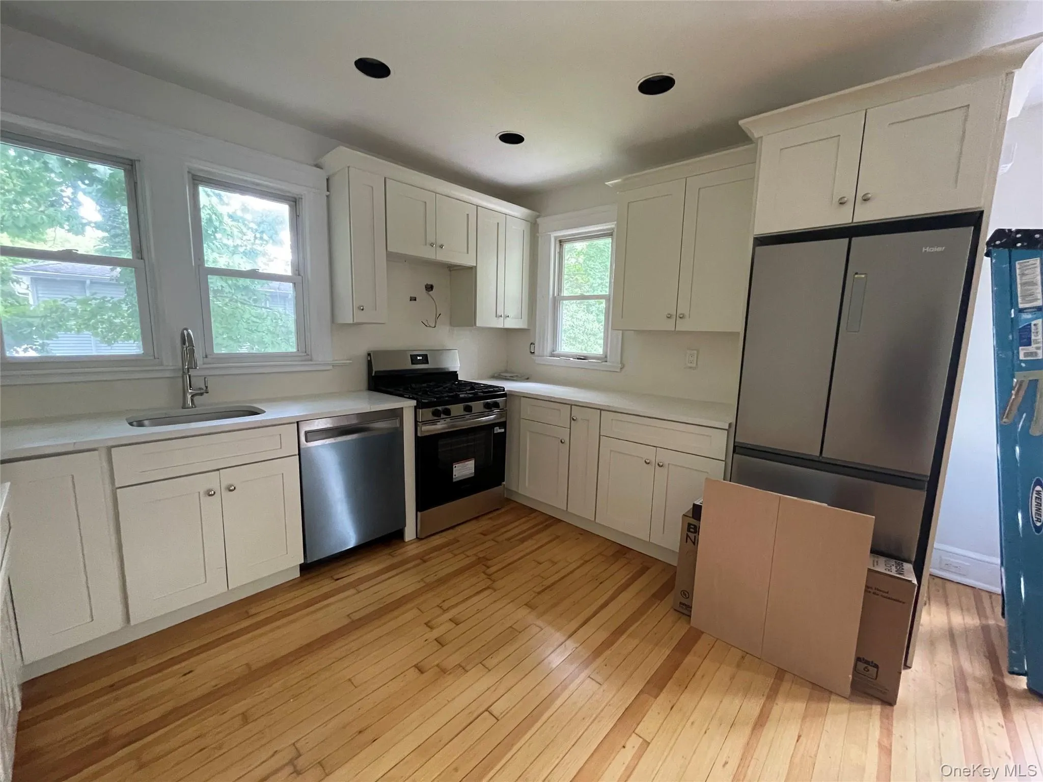 5 Titus Road, Glen Cove, NY, 2 Bedrooms Bedrooms, 4 Rooms Rooms,1 BathroomBathrooms,Residential Lease,For Rent,Titus,0,1034031 5 Titus Road, Glen Cove, NY, 2 Bedrooms Bedrooms, 4 Rooms Rooms,1 BathroomBathrooms,Residential Lease,For Rent,Titus,0,1034031