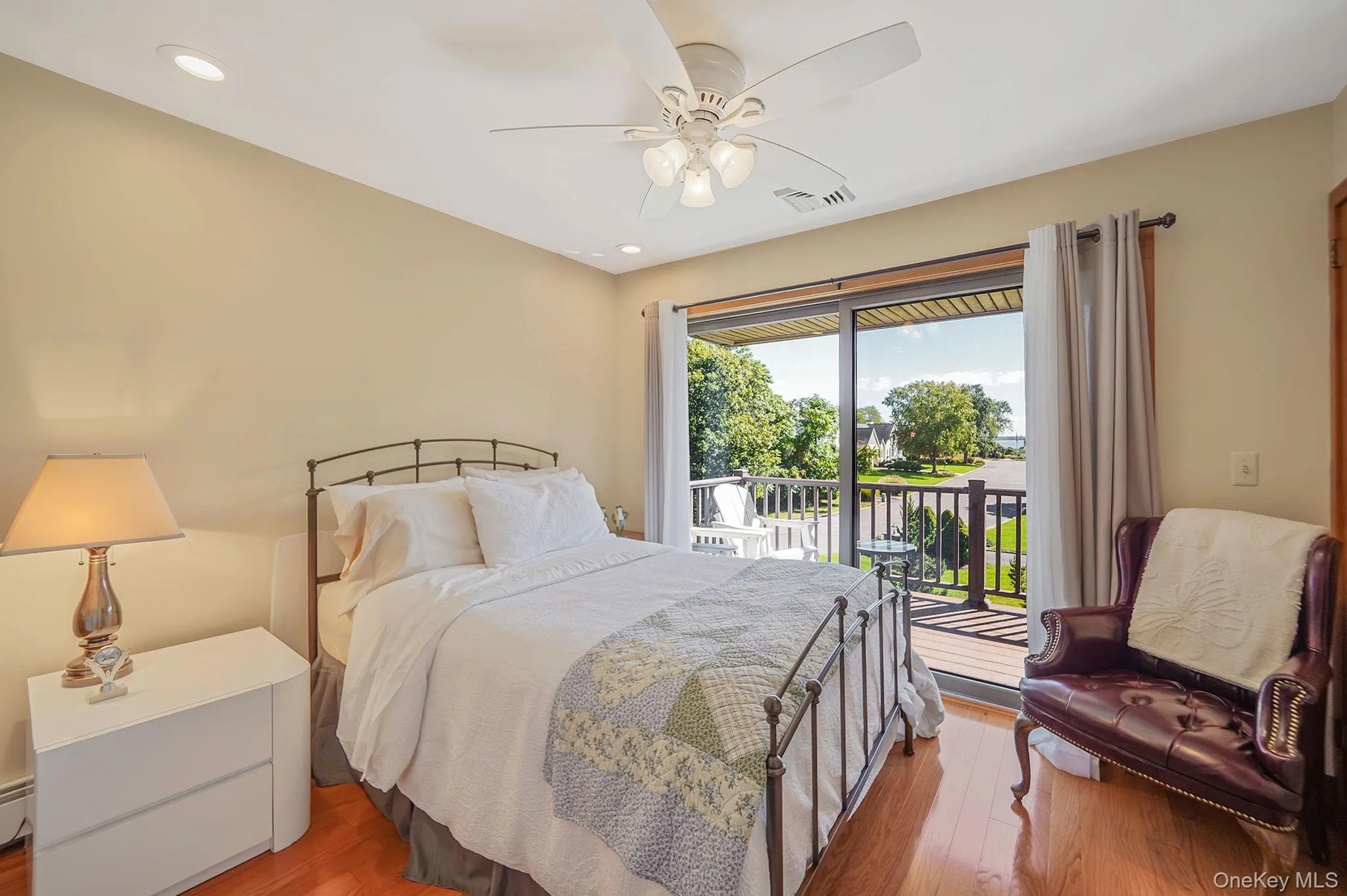 29 Seacove Lane, Riverhead, NY, 6 Bedrooms Bedrooms, 15 Rooms Rooms,4 BathroomsBathrooms,Residential,For Rent,Seacove,0,1034035 29 Seacove Lane, Riverhead, NY, 6 Bedrooms Bedrooms, 15 Rooms Rooms,4 BathroomsBathrooms,Residential,For Rent,Seacove,0,1034035