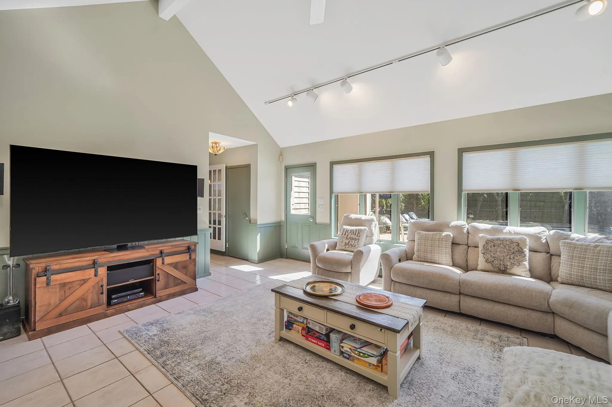 29 Seacove Lane, Riverhead, NY, 6 Bedrooms Bedrooms, 15 Rooms Rooms,4 BathroomsBathrooms,Residential,For Rent,Seacove,0,1034035 29 Seacove Lane, Riverhead, NY, 6 Bedrooms Bedrooms, 15 Rooms Rooms,4 BathroomsBathrooms,Residential,For Rent,Seacove,0,1034035