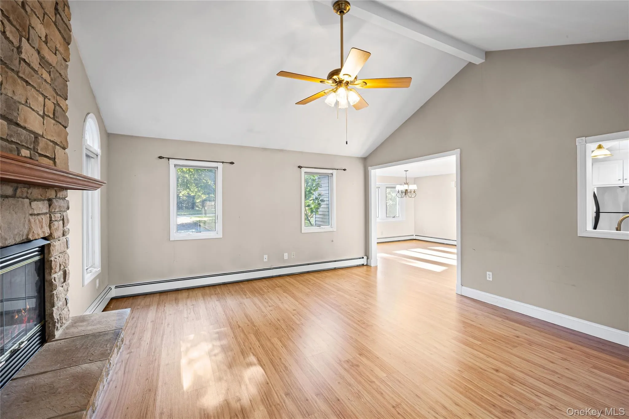 797 Waverly Avenue, Islip, NY, 3 Bedrooms Bedrooms, 6 Rooms Rooms,1 BathroomBathrooms,Residential,For Rent,Waverly,0,1034037 797 Waverly Avenue, Islip, NY, 3 Bedrooms Bedrooms, 6 Rooms Rooms,1 BathroomBathrooms,Residential,For Rent,Waverly,0,1034037