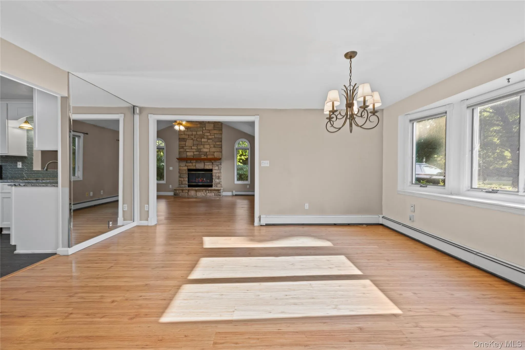 797 Waverly Avenue, Islip, NY, 3 Bedrooms Bedrooms, 6 Rooms Rooms,1 BathroomBathrooms,Residential,For Rent,Waverly,0,1034037 797 Waverly Avenue, Islip, NY, 3 Bedrooms Bedrooms, 6 Rooms Rooms,1 BathroomBathrooms,Residential,For Rent,Waverly,0,1034037