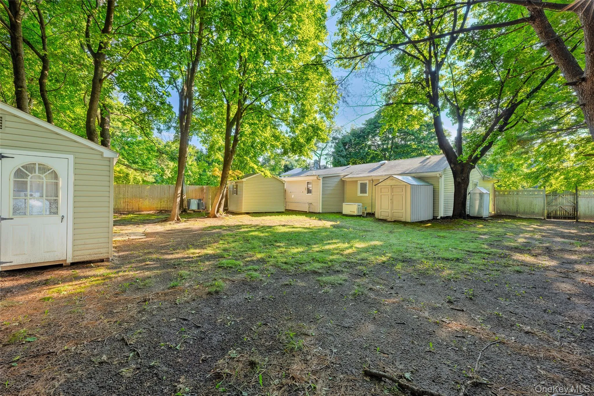 797 Waverly Avenue, Islip, NY, 3 Bedrooms Bedrooms, 6 Rooms Rooms,1 BathroomBathrooms,Residential,For Rent,Waverly,0,1034037 797 Waverly Avenue, Islip, NY, 3 Bedrooms Bedrooms, 6 Rooms Rooms,1 BathroomBathrooms,Residential,For Rent,Waverly,0,1034037