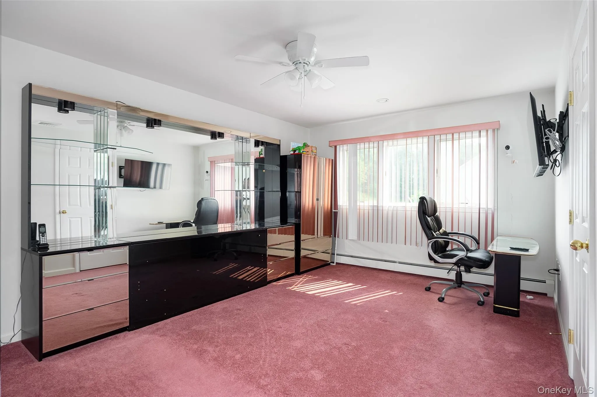 192 Hook Road, East Fishkill, NY, 4 Bedrooms Bedrooms, 11 Rooms Rooms,3 BathroomsBathrooms,Residential,For Rent,Hook,0,1034038 192 Hook Road, East Fishkill, NY, 4 Bedrooms Bedrooms, 11 Rooms Rooms,3 BathroomsBathrooms,Residential,For Rent,Hook,0,1034038