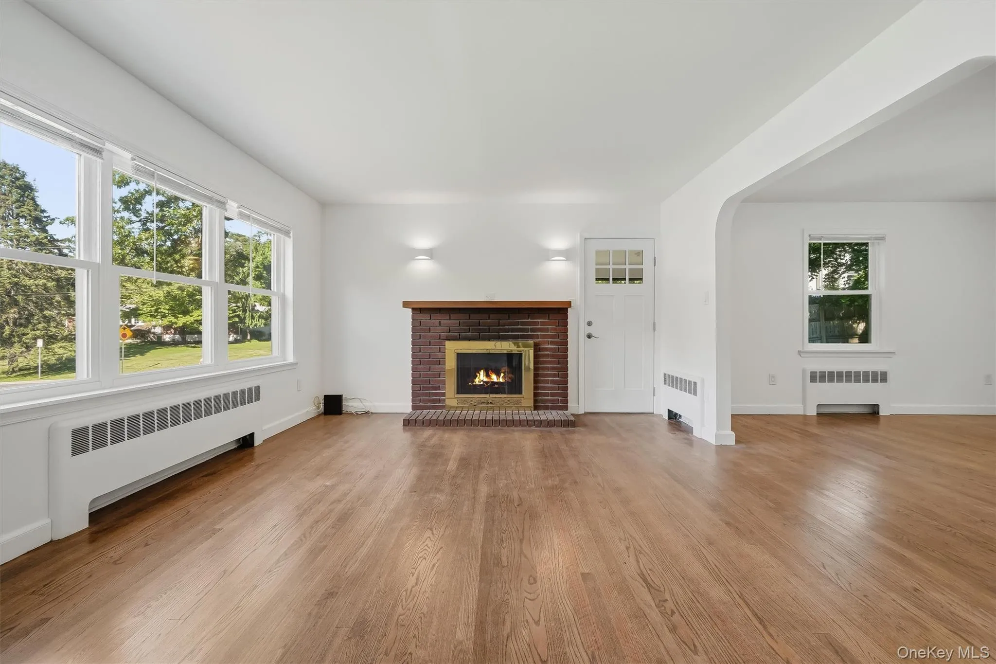 2 Francis Place, Clarkstown, NY, 3 Bedrooms Bedrooms, 6 Rooms Rooms,1 BathroomBathrooms,Residential,For Rent,Francis,0,1034039 2 Francis Place, Clarkstown, NY, 3 Bedrooms Bedrooms, 6 Rooms Rooms,1 BathroomBathrooms,Residential,For Rent,Francis,0,1034039