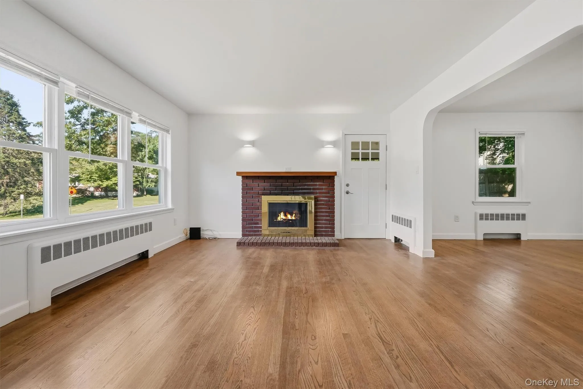 2 Francis Place, Clarkstown, NY, 3 Bedrooms Bedrooms, 6 Rooms Rooms,1 BathroomBathrooms,Residential,For Rent,Francis,0,1034039 2 Francis Place, Clarkstown, NY, 3 Bedrooms Bedrooms, 6 Rooms Rooms,1 BathroomBathrooms,Residential,For Rent,Francis,0,1034039