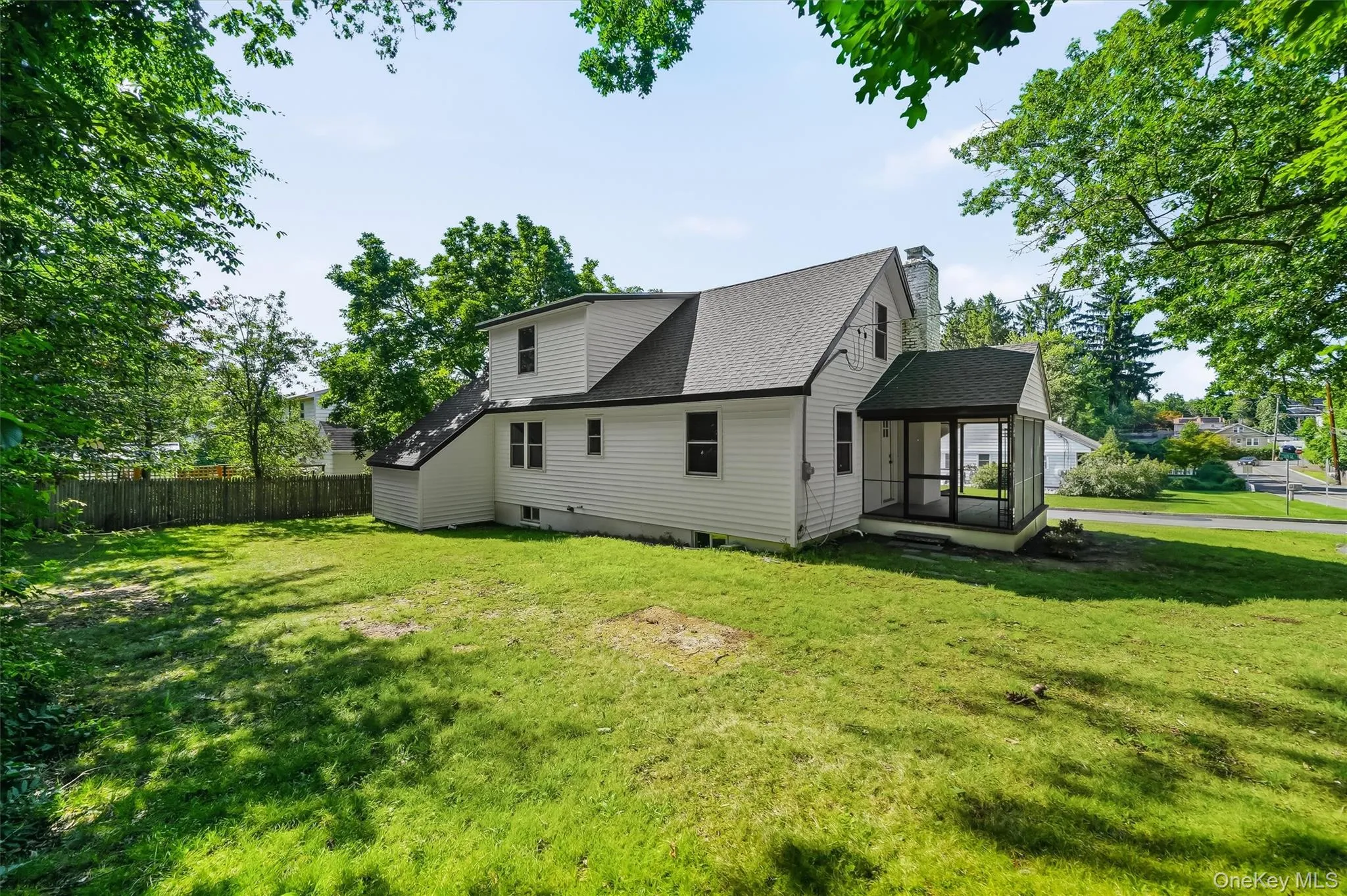 2 Francis Place, Clarkstown, NY, 3 Bedrooms Bedrooms, 6 Rooms Rooms,1 BathroomBathrooms,Residential,For Rent,Francis,0,1034039 2 Francis Place, Clarkstown, NY, 3 Bedrooms Bedrooms, 6 Rooms Rooms,1 BathroomBathrooms,Residential,For Rent,Francis,0,1034039