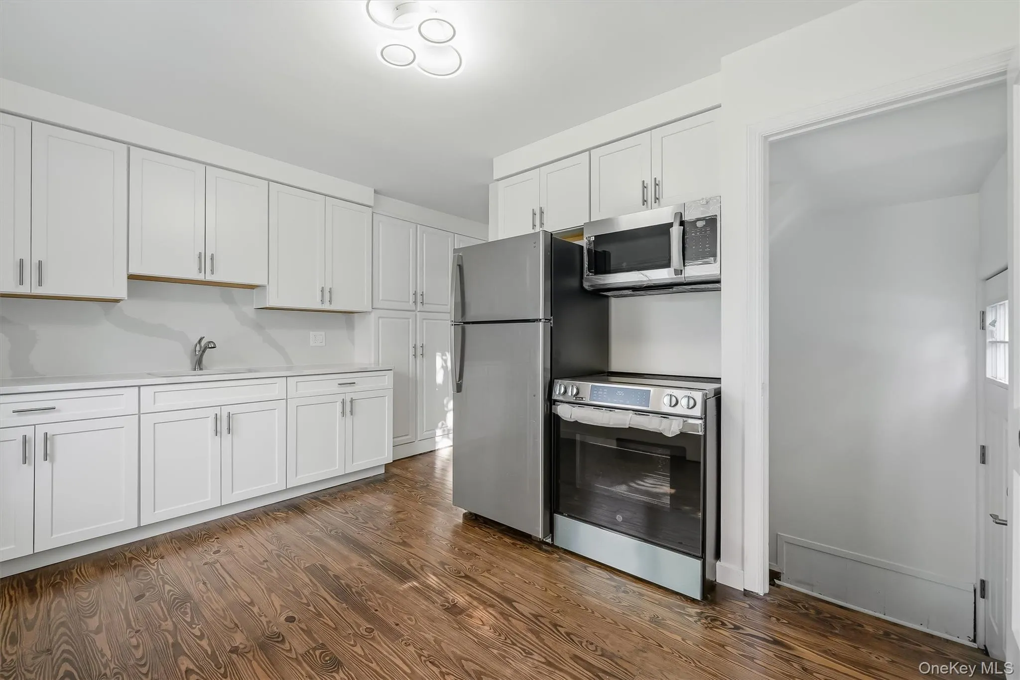 2 Francis Place, Clarkstown, NY, 3 Bedrooms Bedrooms, 6 Rooms Rooms,1 BathroomBathrooms,Residential,For Rent,Francis,0,1034039 2 Francis Place, Clarkstown, NY, 3 Bedrooms Bedrooms, 6 Rooms Rooms,1 BathroomBathrooms,Residential,For Rent,Francis,0,1034039