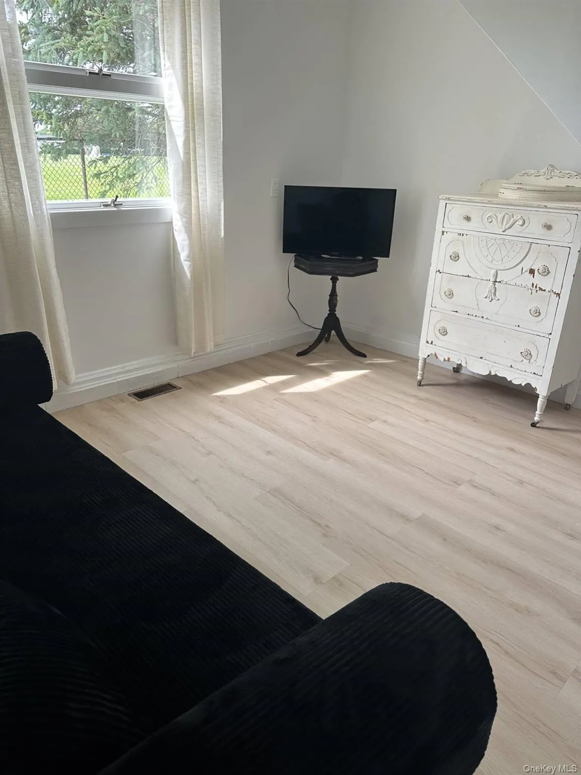 270 North Street, Southold, NY, ,Commercial Lease,For Rent,North,0,1034041 270 North Street, Southold, NY, ,Commercial Lease,For Rent,North,0,1034041
