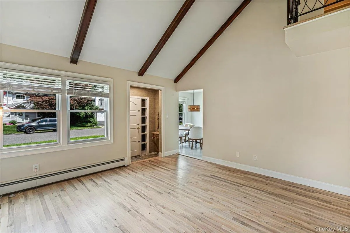Large Living Room with vaulted ceiling Large Living Room with vaulted ceiling