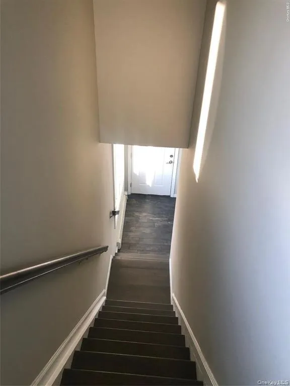 281 Dogwood Avenue, Hempstead, NY, 2 Bedrooms Bedrooms, 4 Rooms Rooms,1 BathroomBathrooms,Residential Lease,For Rent,Dogwood,0,1034049 281 Dogwood Avenue, Hempstead, NY, 2 Bedrooms Bedrooms, 4 Rooms Rooms,1 BathroomBathrooms,Residential Lease,For Rent,Dogwood,0,1034049