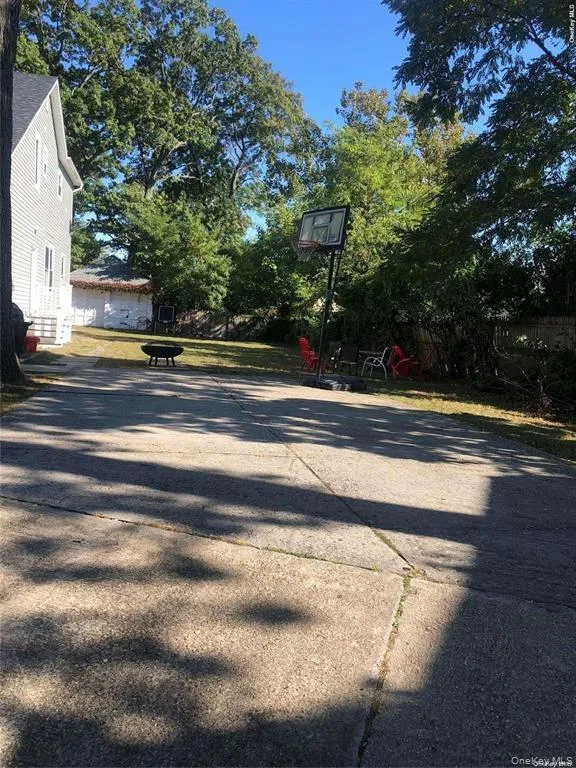281 Dogwood Avenue, Hempstead, NY, 2 Bedrooms Bedrooms, 4 Rooms Rooms,1 BathroomBathrooms,Residential Lease,For Rent,Dogwood,0,1034049 281 Dogwood Avenue, Hempstead, NY, 2 Bedrooms Bedrooms, 4 Rooms Rooms,1 BathroomBathrooms,Residential Lease,For Rent,Dogwood,0,1034049