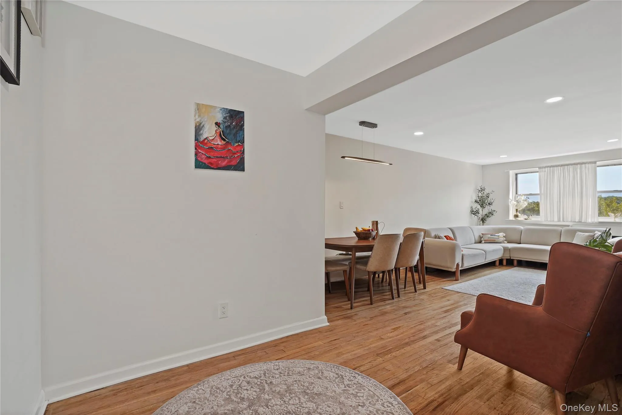 151-25 88th Street, New York, NY, 2 Bedrooms Bedrooms, 4 Rooms Rooms,1 BathroomBathrooms,Residential,For Rent,88th,0,1034053 151-25 88th Street, New York, NY, 2 Bedrooms Bedrooms, 4 Rooms Rooms,1 BathroomBathrooms,Residential,For Rent,88th,0,1034053