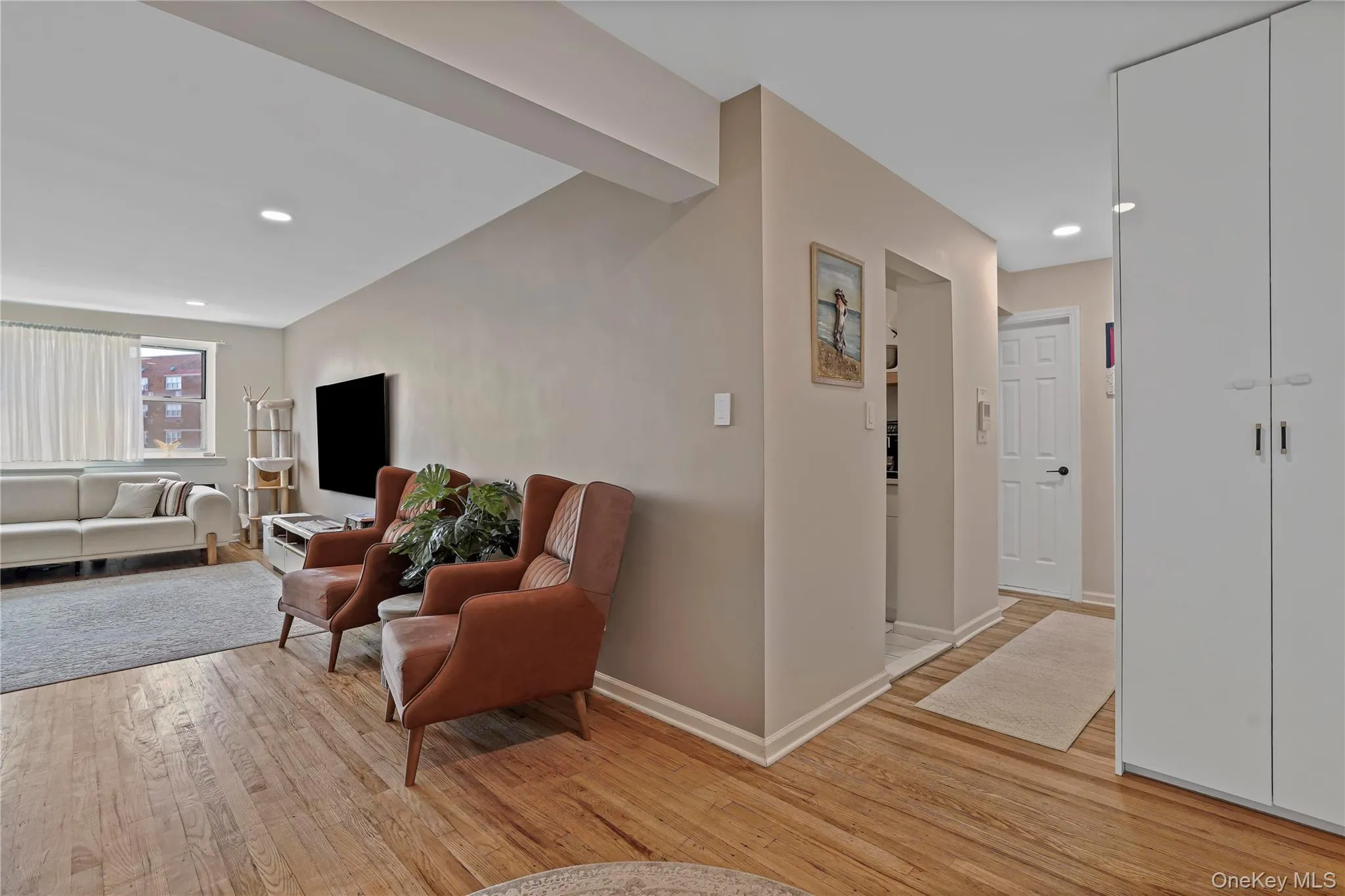 151-25 88th Street, New York, NY, 2 Bedrooms Bedrooms, 4 Rooms Rooms,1 BathroomBathrooms,Residential,For Rent,88th,0,1034053 151-25 88th Street, New York, NY, 2 Bedrooms Bedrooms, 4 Rooms Rooms,1 BathroomBathrooms,Residential,For Rent,88th,0,1034053