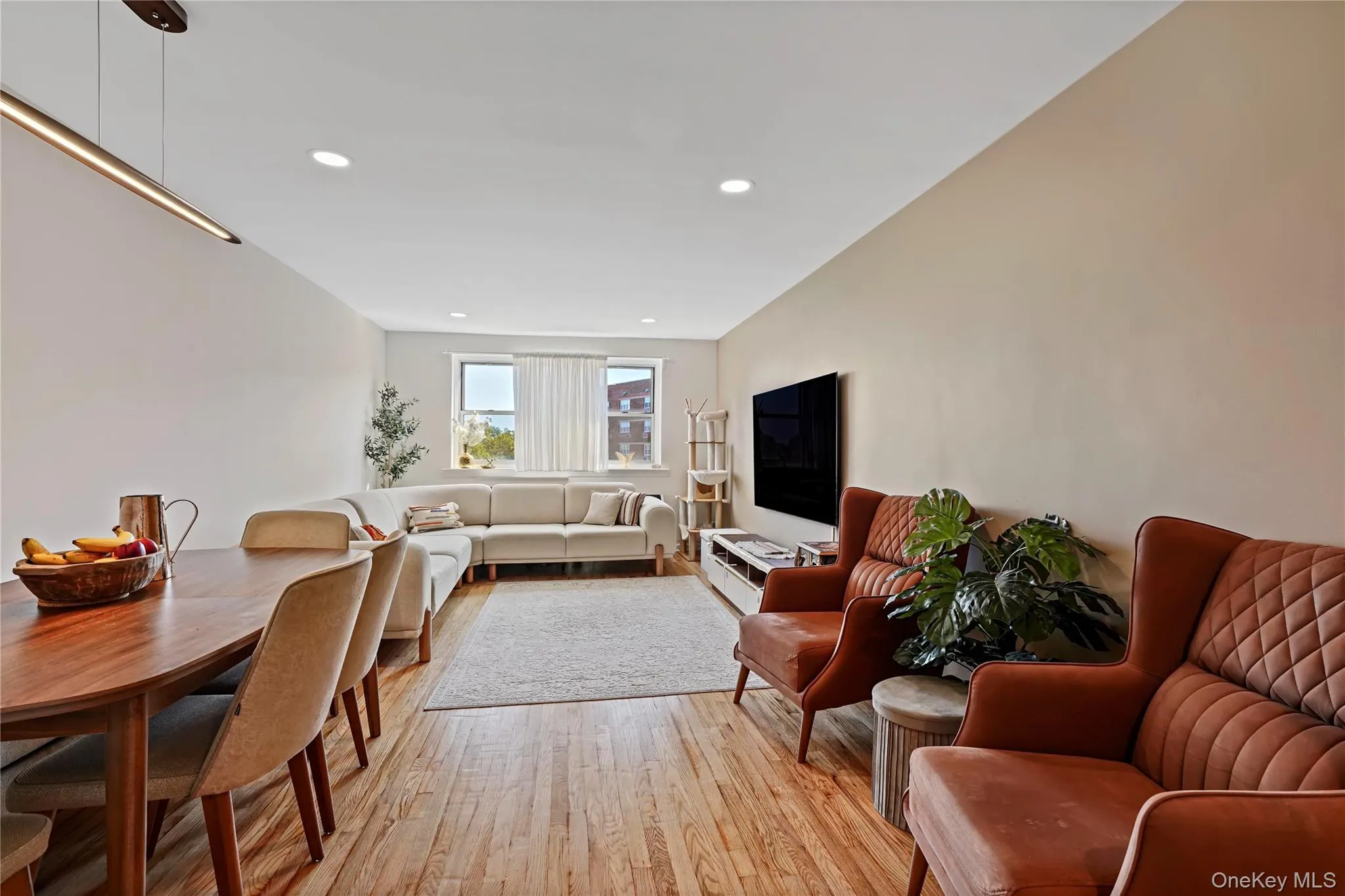 151-25 88th Street, New York, NY, 2 Bedrooms Bedrooms, 4 Rooms Rooms,1 BathroomBathrooms,Residential,For Rent,88th,0,1034053 151-25 88th Street, New York, NY, 2 Bedrooms Bedrooms, 4 Rooms Rooms,1 BathroomBathrooms,Residential,For Rent,88th,0,1034053