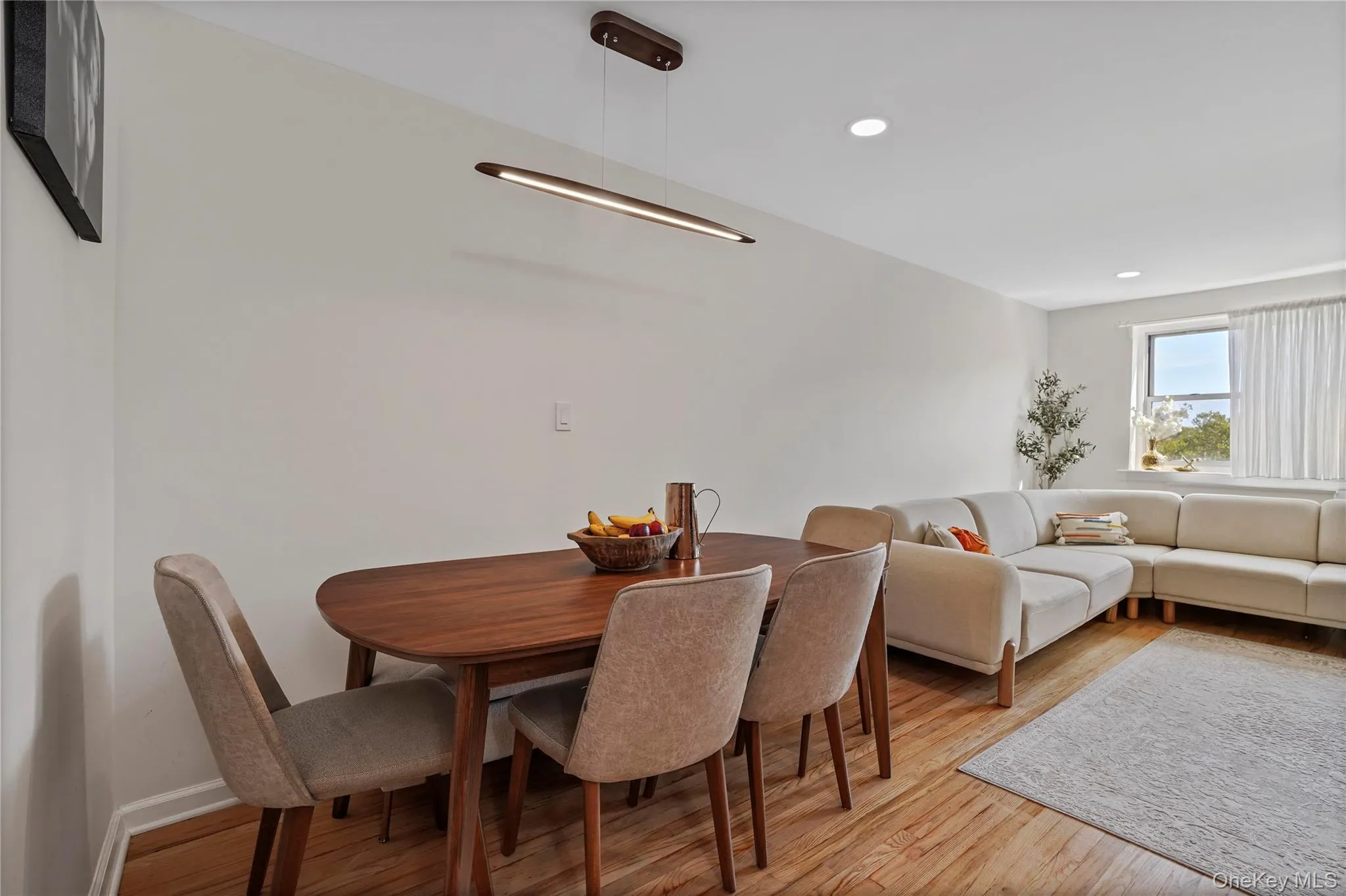 151-25 88th Street, New York, NY, 2 Bedrooms Bedrooms, 4 Rooms Rooms,1 BathroomBathrooms,Residential,For Rent,88th,0,1034053 151-25 88th Street, New York, NY, 2 Bedrooms Bedrooms, 4 Rooms Rooms,1 BathroomBathrooms,Residential,For Rent,88th,0,1034053