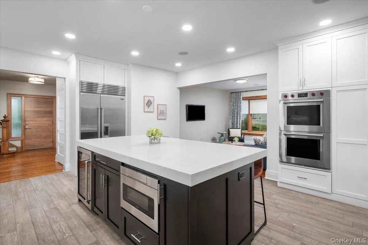 10 Wildwood Road, Mamaroneck, NY, 5 Bedrooms Bedrooms, 8 Rooms Rooms,3 BathroomsBathrooms,Residential,For Rent,Wildwood,0,1034061 10 Wildwood Road, Mamaroneck, NY, 5 Bedrooms Bedrooms, 8 Rooms Rooms,3 BathroomsBathrooms,Residential,For Rent,Wildwood,0,1034061