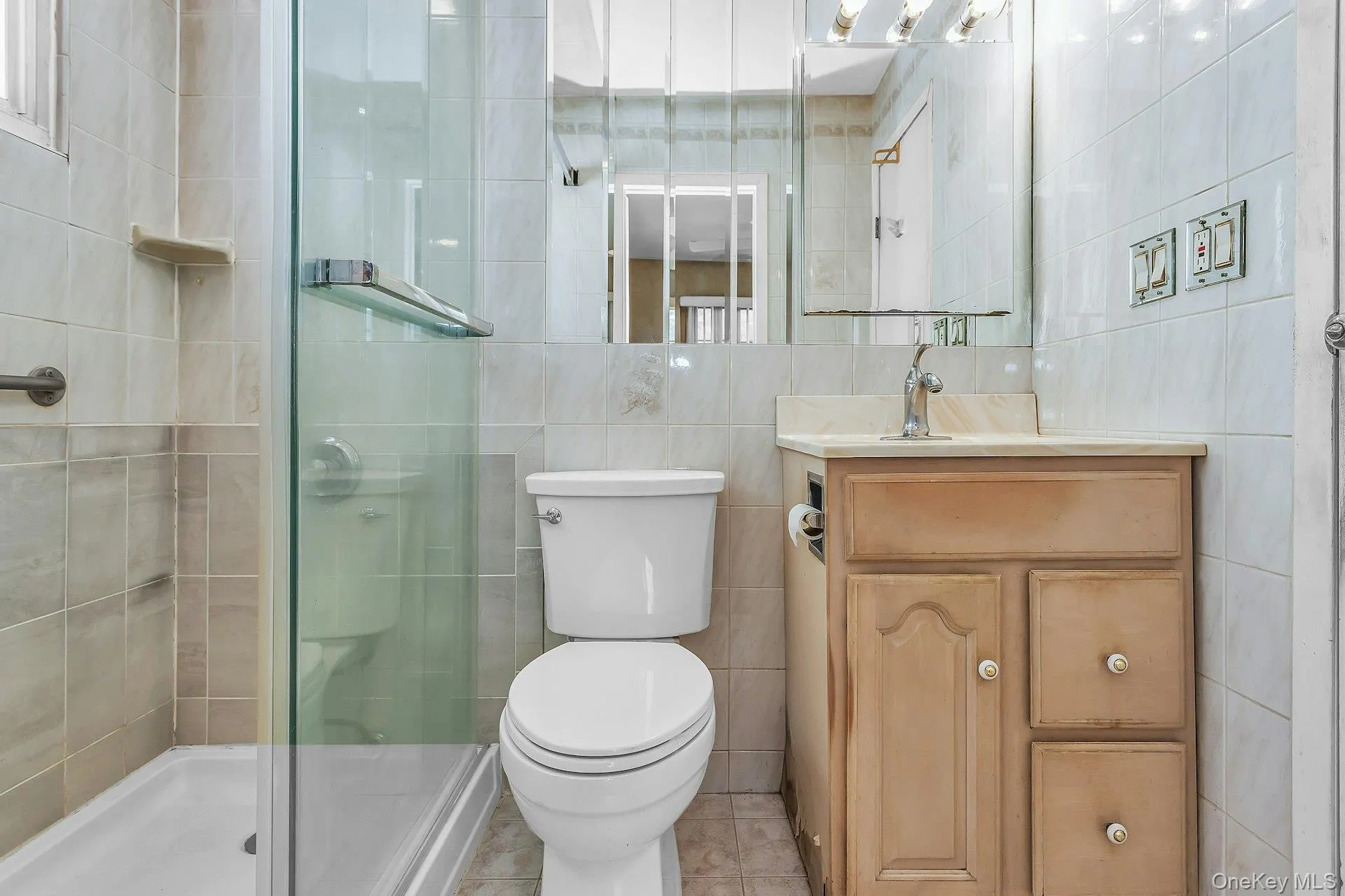 8 Gerhard Road, Oyster Bay, NY, 3 Bedrooms Bedrooms, 5 Rooms Rooms,2 BathroomsBathrooms,Residential,For Rent,Gerhard,0,1034073 8 Gerhard Road, Oyster Bay, NY, 3 Bedrooms Bedrooms, 5 Rooms Rooms,2 BathroomsBathrooms,Residential,For Rent,Gerhard,0,1034073