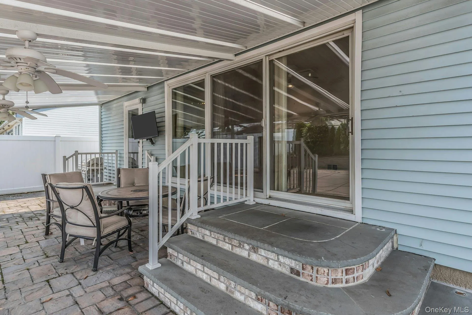 8 Gerhard Road, Oyster Bay, NY, 3 Bedrooms Bedrooms, 5 Rooms Rooms,2 BathroomsBathrooms,Residential,For Rent,Gerhard,0,1034073 8 Gerhard Road, Oyster Bay, NY, 3 Bedrooms Bedrooms, 5 Rooms Rooms,2 BathroomsBathrooms,Residential,For Rent,Gerhard,0,1034073