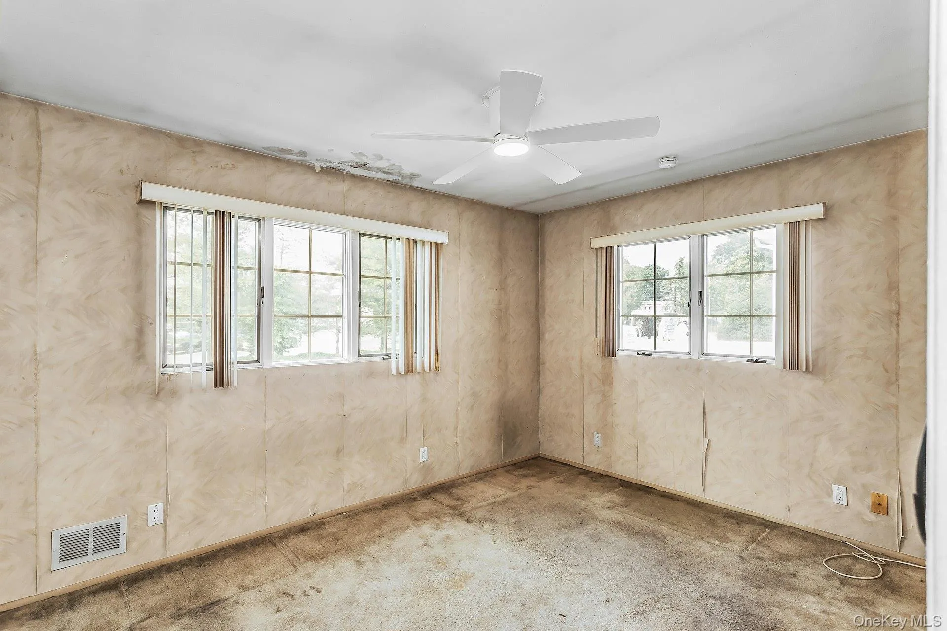 8 Gerhard Road, Oyster Bay, NY, 3 Bedrooms Bedrooms, 5 Rooms Rooms,2 BathroomsBathrooms,Residential,For Rent,Gerhard,0,1034073 8 Gerhard Road, Oyster Bay, NY, 3 Bedrooms Bedrooms, 5 Rooms Rooms,2 BathroomsBathrooms,Residential,For Rent,Gerhard,0,1034073