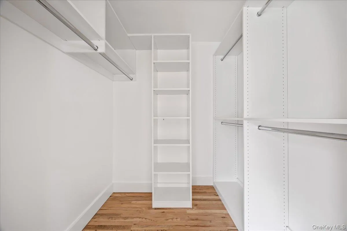 631 Broadway, Yonkers, NY, 4 Bedrooms Bedrooms, 10 Rooms Rooms,4 BathroomsBathrooms,Residential,For Rent,Broadway,0,1034076 631 Broadway, Yonkers, NY, 4 Bedrooms Bedrooms, 10 Rooms Rooms,4 BathroomsBathrooms,Residential,For Rent,Broadway,0,1034076