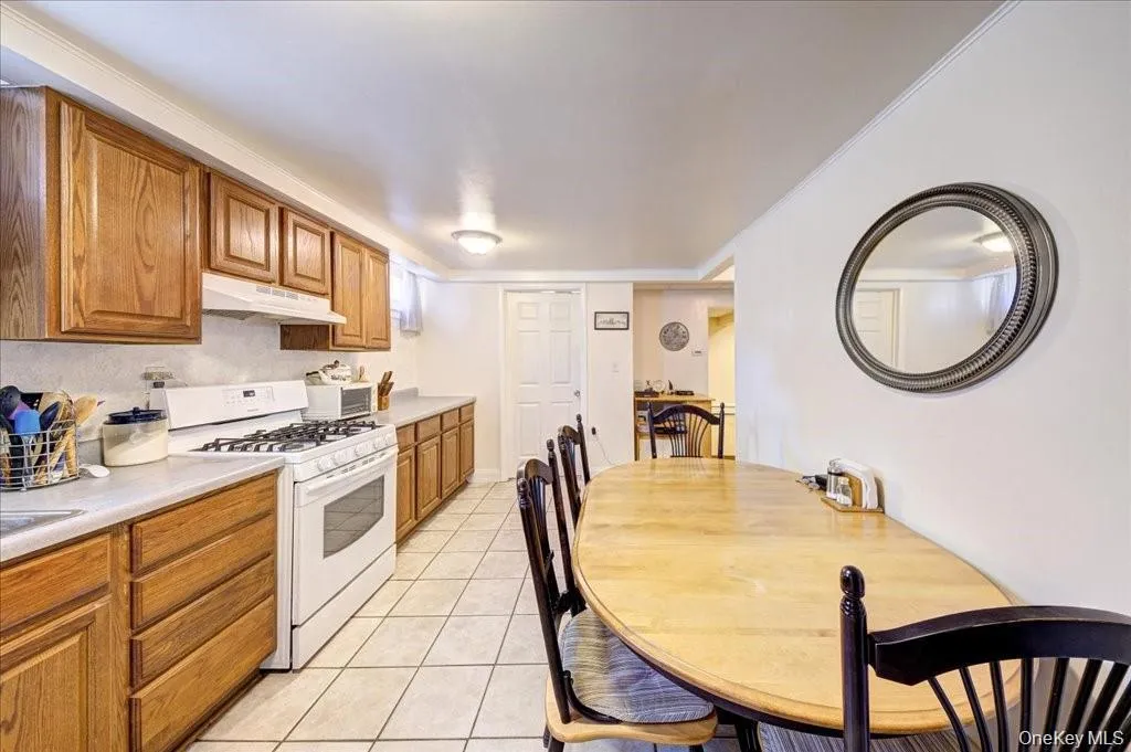 40 Summit Avenue, Newburgh (town), NY, 2 Bedrooms Bedrooms, 6 Rooms Rooms,1 BathroomBathrooms,Residential Lease,For Rent,Summit,0,1034078 40 Summit Avenue, Newburgh (town), NY, 2 Bedrooms Bedrooms, 6 Rooms Rooms,1 BathroomBathrooms,Residential Lease,For Rent,Summit,0,1034078
