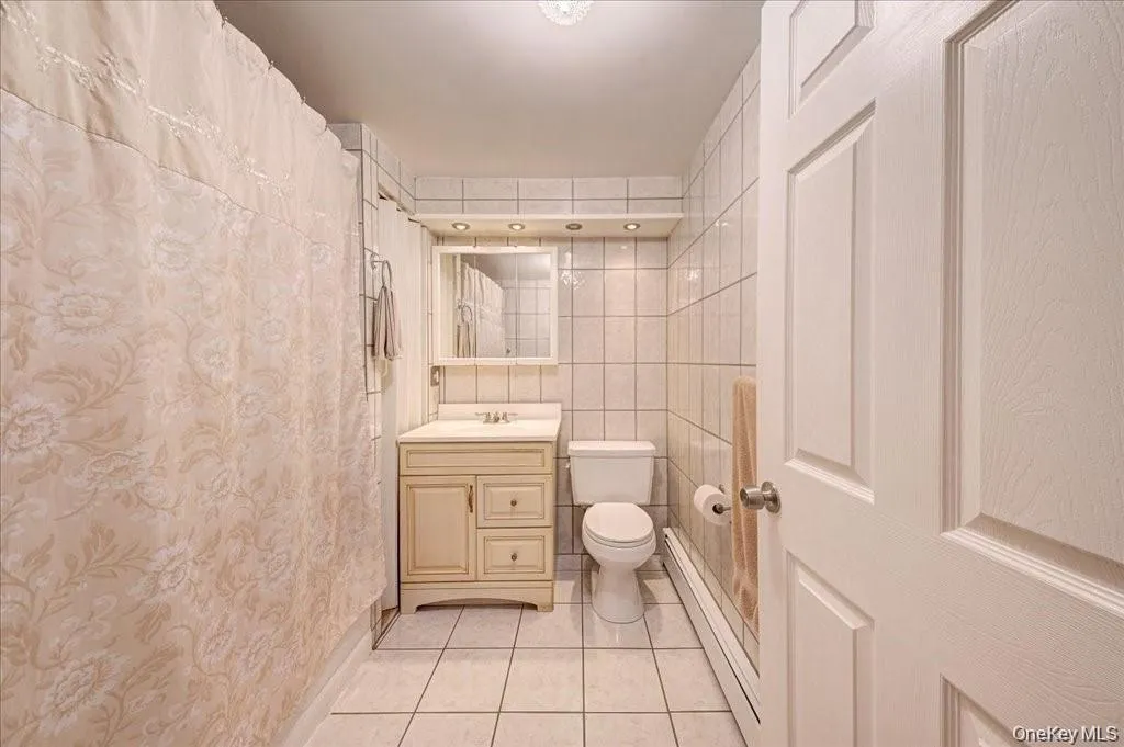 40 Summit Avenue, Newburgh (town), NY, 2 Bedrooms Bedrooms, 6 Rooms Rooms,1 BathroomBathrooms,Residential Lease,For Rent,Summit,0,1034078 40 Summit Avenue, Newburgh (town), NY, 2 Bedrooms Bedrooms, 6 Rooms Rooms,1 BathroomBathrooms,Residential Lease,For Rent,Summit,0,1034078