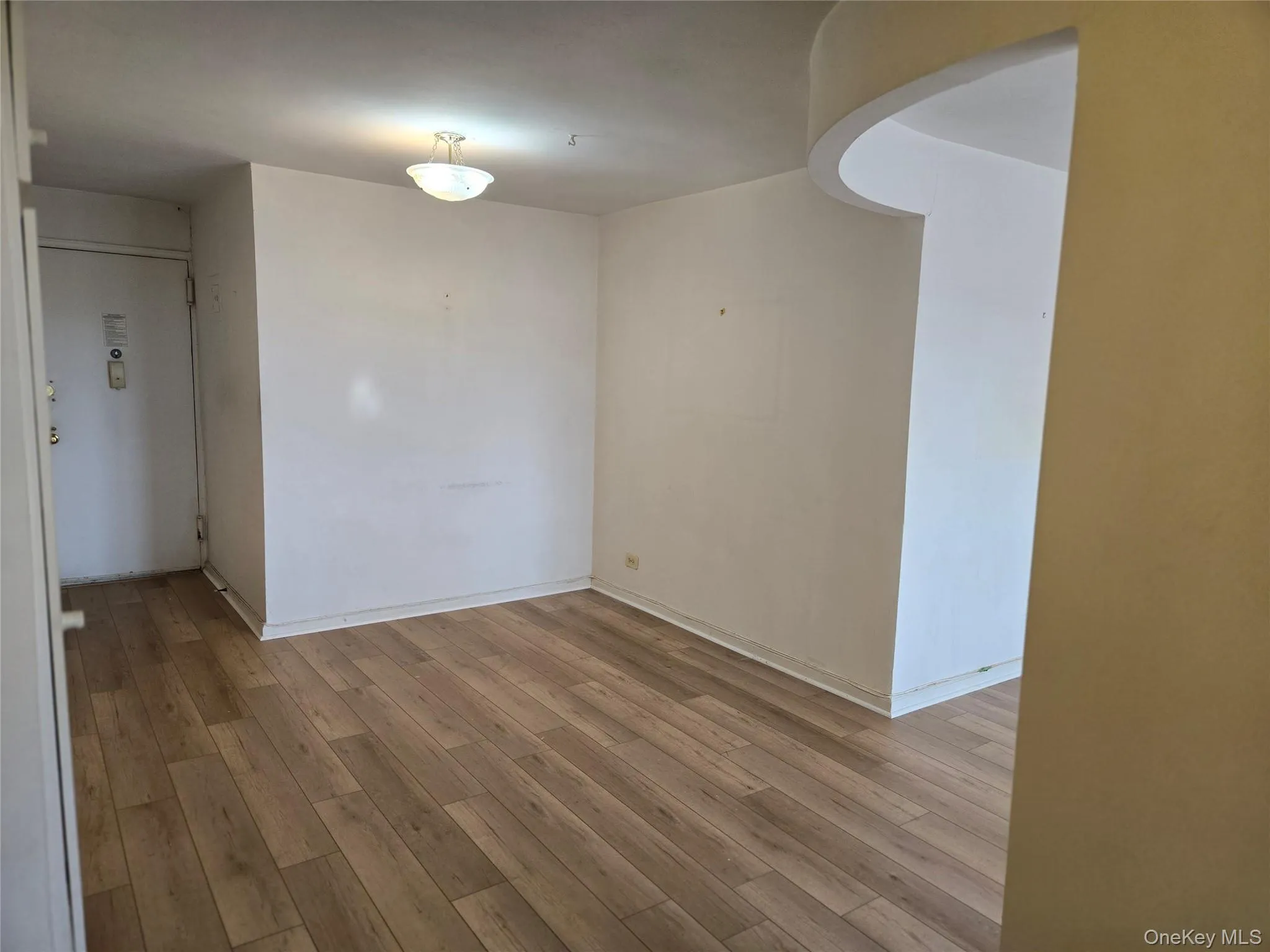 3903 Nostrand Avenue, New York, NY, 1 Bedroom Bedrooms, 3 Rooms Rooms,1 BathroomBathrooms,Residential,For Rent,Nostrand,0,1034079 3903 Nostrand Avenue, New York, NY, 1 Bedroom Bedrooms, 3 Rooms Rooms,1 BathroomBathrooms,Residential,For Rent,Nostrand,0,1034079