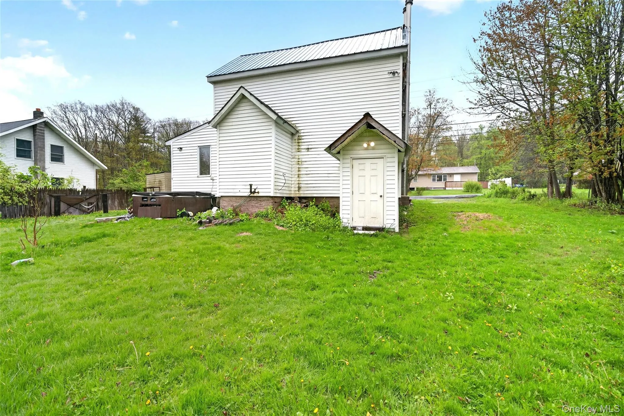 41 Rock Ridge Avenue, Thompson, NY, 2 Bedrooms Bedrooms, 5 Rooms Rooms,1 BathroomBathrooms,Residential Lease,For Rent,Rock Ridge,0,1034081 41 Rock Ridge Avenue, Thompson, NY, 2 Bedrooms Bedrooms, 5 Rooms Rooms,1 BathroomBathrooms,Residential Lease,For Rent,Rock Ridge,0,1034081