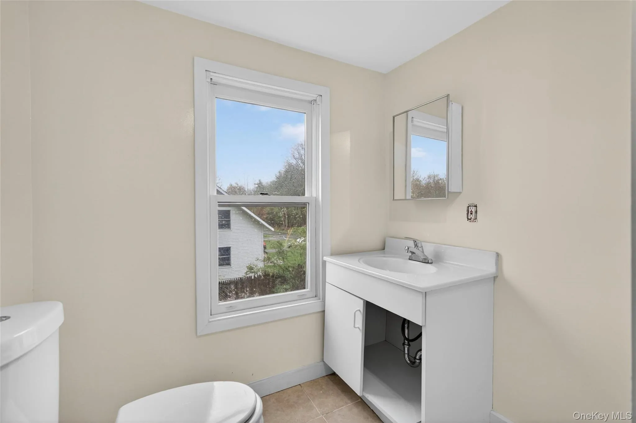41 Rock Ridge Avenue, Thompson, NY, 2 Bedrooms Bedrooms, 5 Rooms Rooms,1 BathroomBathrooms,Residential Lease,For Rent,Rock Ridge,0,1034081 41 Rock Ridge Avenue, Thompson, NY, 2 Bedrooms Bedrooms, 5 Rooms Rooms,1 BathroomBathrooms,Residential Lease,For Rent,Rock Ridge,0,1034081