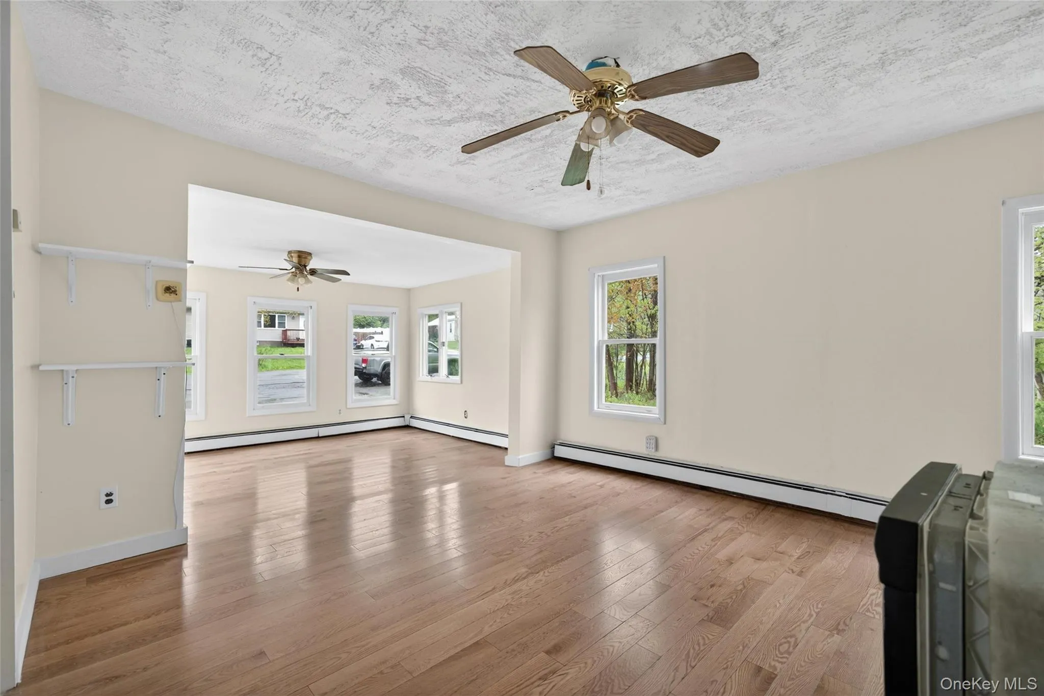 41 Rock Ridge Avenue, Thompson, NY, 2 Bedrooms Bedrooms, 5 Rooms Rooms,1 BathroomBathrooms,Residential Lease,For Rent,Rock Ridge,0,1034081 41 Rock Ridge Avenue, Thompson, NY, 2 Bedrooms Bedrooms, 5 Rooms Rooms,1 BathroomBathrooms,Residential Lease,For Rent,Rock Ridge,0,1034081