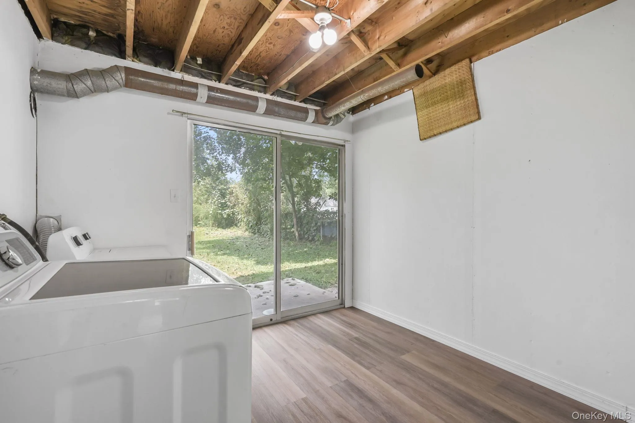 9 Carmichael Road, Binghamton, NY, 2 Bedrooms Bedrooms, 5 Rooms Rooms,1 BathroomBathrooms,Residential,For Rent,Carmichael,0,1034085 9 Carmichael Road, Binghamton, NY, 2 Bedrooms Bedrooms, 5 Rooms Rooms,1 BathroomBathrooms,Residential,For Rent,Carmichael,0,1034085