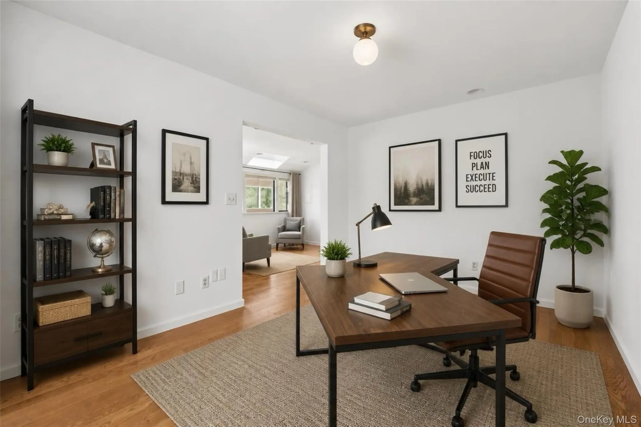 VIRTUALLY STAGED TO SHOW SPACE VIRTUALLY STAGED TO SHOW SPACE