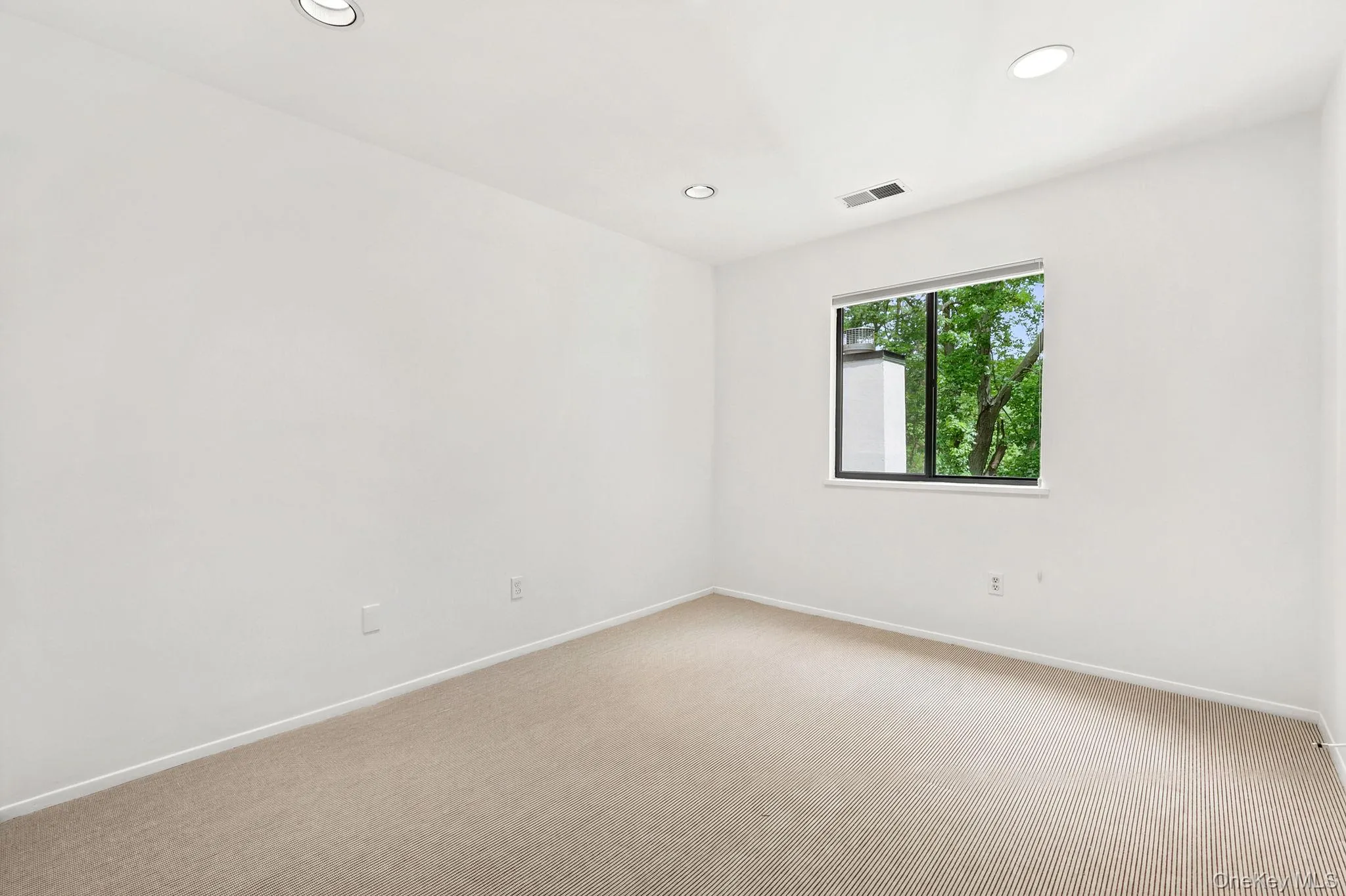 9 Deer Run, New Castle, NY, 3 Bedrooms Bedrooms, 8 Rooms Rooms,2 BathroomsBathrooms,Residential Lease,For Rent,Deer,0,1034087 9 Deer Run, New Castle, NY, 3 Bedrooms Bedrooms, 8 Rooms Rooms,2 BathroomsBathrooms,Residential Lease,For Rent,Deer,0,1034087
