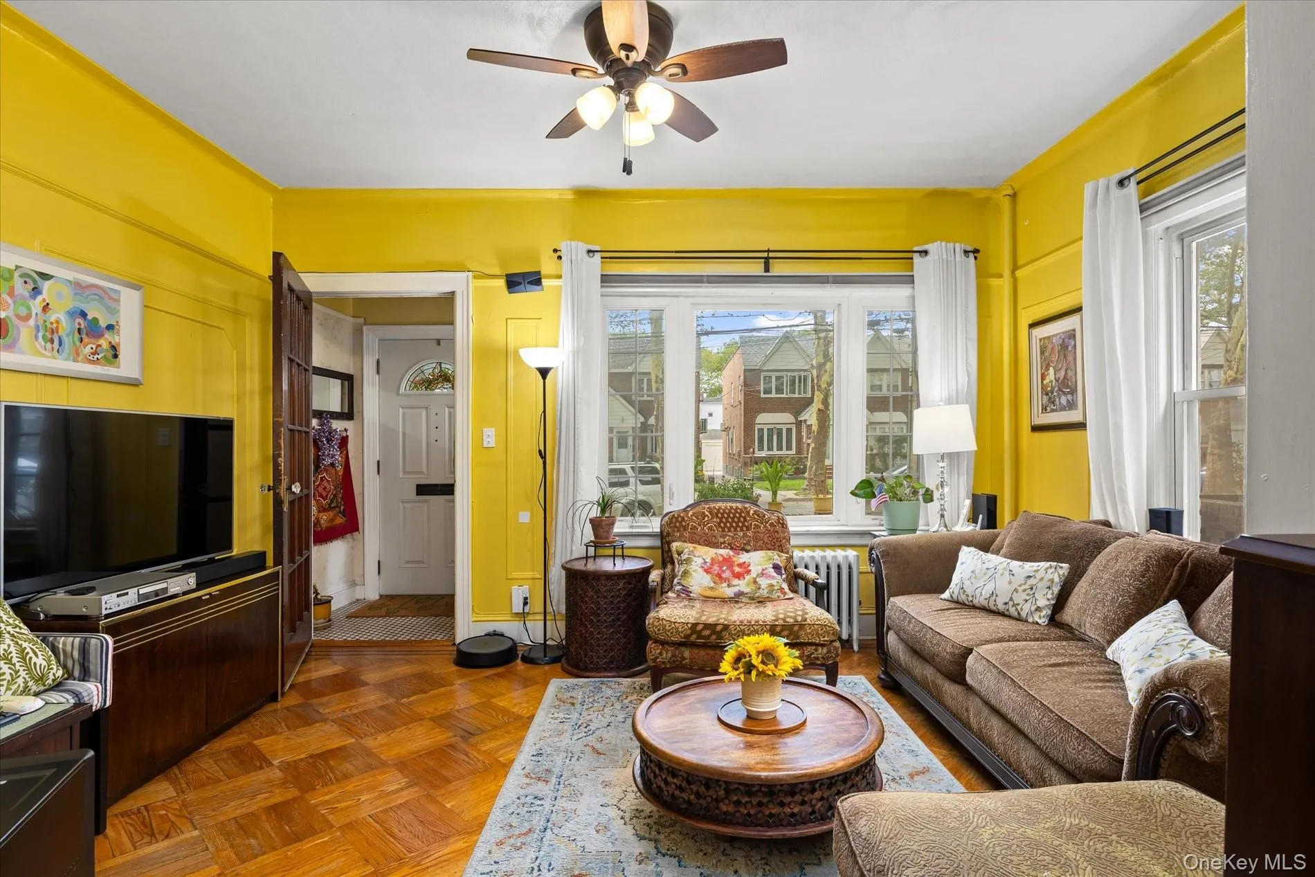 132-33 83rd Street, New York, NY, 3 Bedrooms Bedrooms, 6 Rooms Rooms,1 BathroomBathrooms,Residential,For Rent,83rd,0,1034088 132-33 83rd Street, New York, NY, 3 Bedrooms Bedrooms, 6 Rooms Rooms,1 BathroomBathrooms,Residential,For Rent,83rd,0,1034088