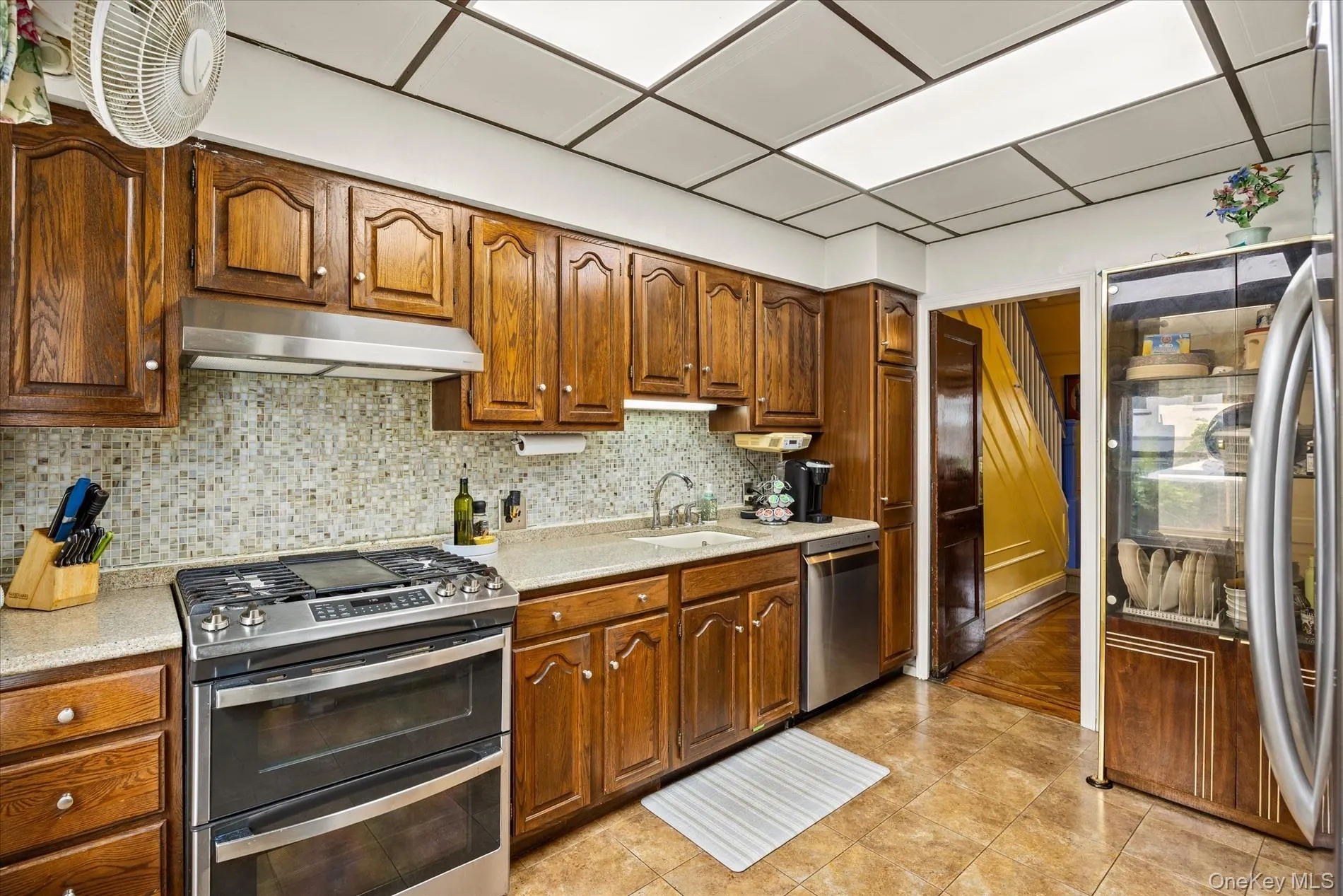 132-33 83rd Street, New York, NY, 3 Bedrooms Bedrooms, 6 Rooms Rooms,1 BathroomBathrooms,Residential,For Rent,83rd,0,1034088 132-33 83rd Street, New York, NY, 3 Bedrooms Bedrooms, 6 Rooms Rooms,1 BathroomBathrooms,Residential,For Rent,83rd,0,1034088