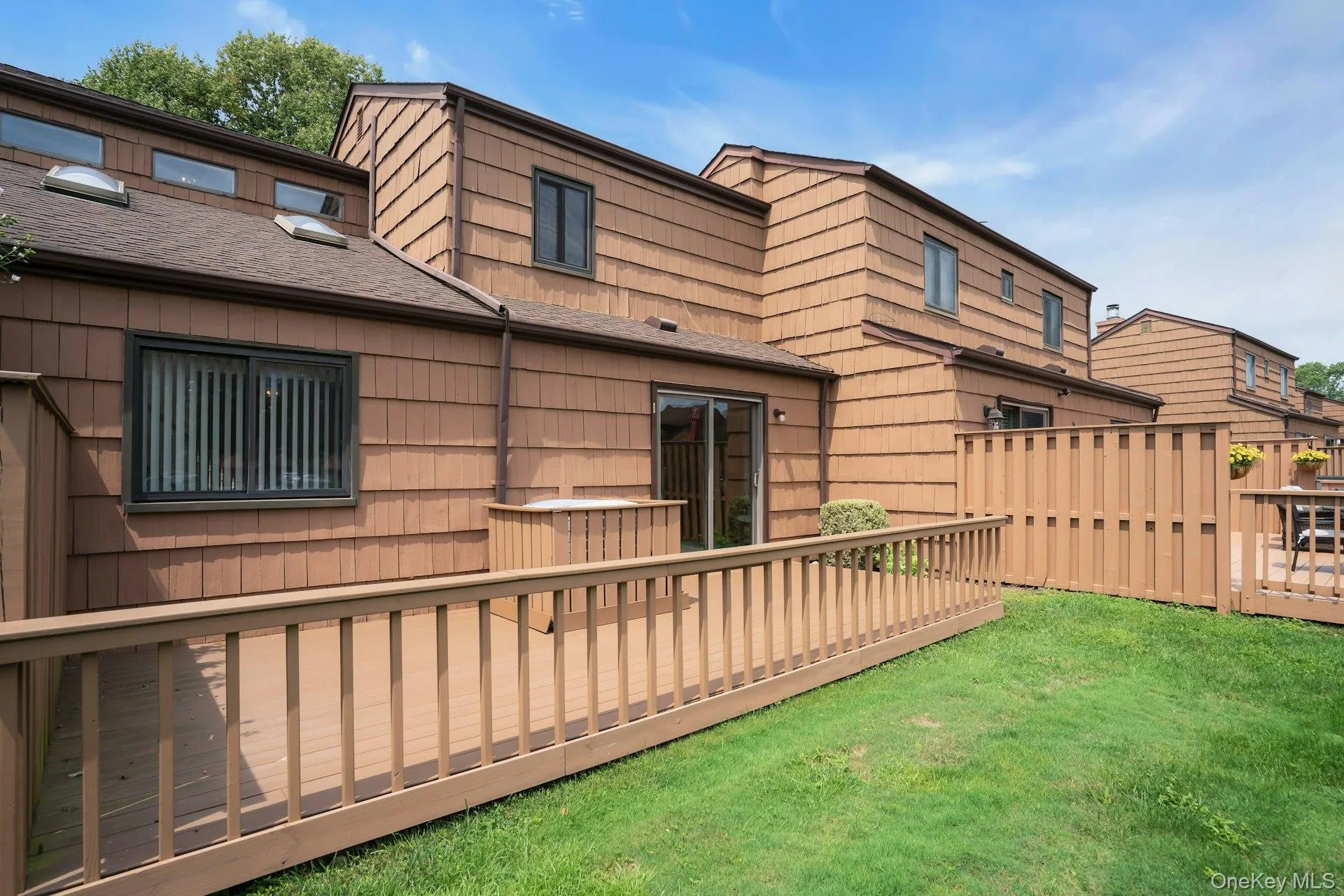 121 Scarlett Drive, Smithtown, NY, 2 Bedrooms Bedrooms, 5 Rooms Rooms,2 BathroomsBathrooms,Residential,For Rent,Scarlett,0,1034098 121 Scarlett Drive, Smithtown, NY, 2 Bedrooms Bedrooms, 5 Rooms Rooms,2 BathroomsBathrooms,Residential,For Rent,Scarlett,0,1034098