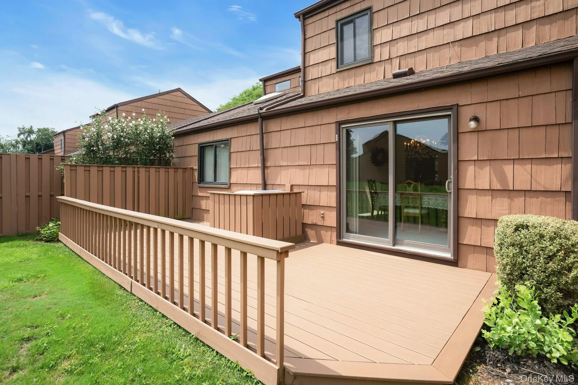 121 Scarlett Drive, Smithtown, NY, 2 Bedrooms Bedrooms, 5 Rooms Rooms,2 BathroomsBathrooms,Residential,For Rent,Scarlett,0,1034098 121 Scarlett Drive, Smithtown, NY, 2 Bedrooms Bedrooms, 5 Rooms Rooms,2 BathroomsBathrooms,Residential,For Rent,Scarlett,0,1034098
