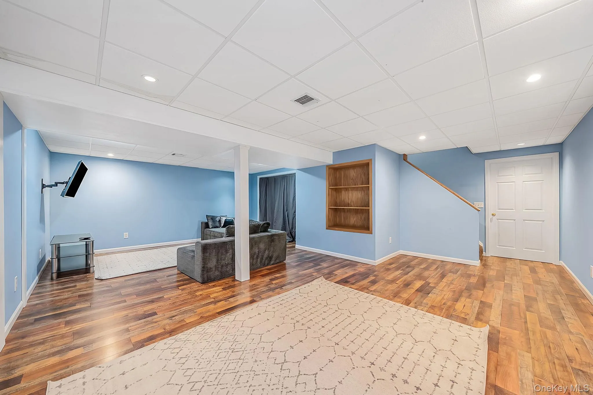 8 Old Orchard Court, Brookhaven, NY, 4 Bedrooms Bedrooms, 7 Rooms Rooms,2 BathroomsBathrooms,Residential,For Rent,Old Orchard,0,1034101 8 Old Orchard Court, Brookhaven, NY, 4 Bedrooms Bedrooms, 7 Rooms Rooms,2 BathroomsBathrooms,Residential,For Rent,Old Orchard,0,1034101