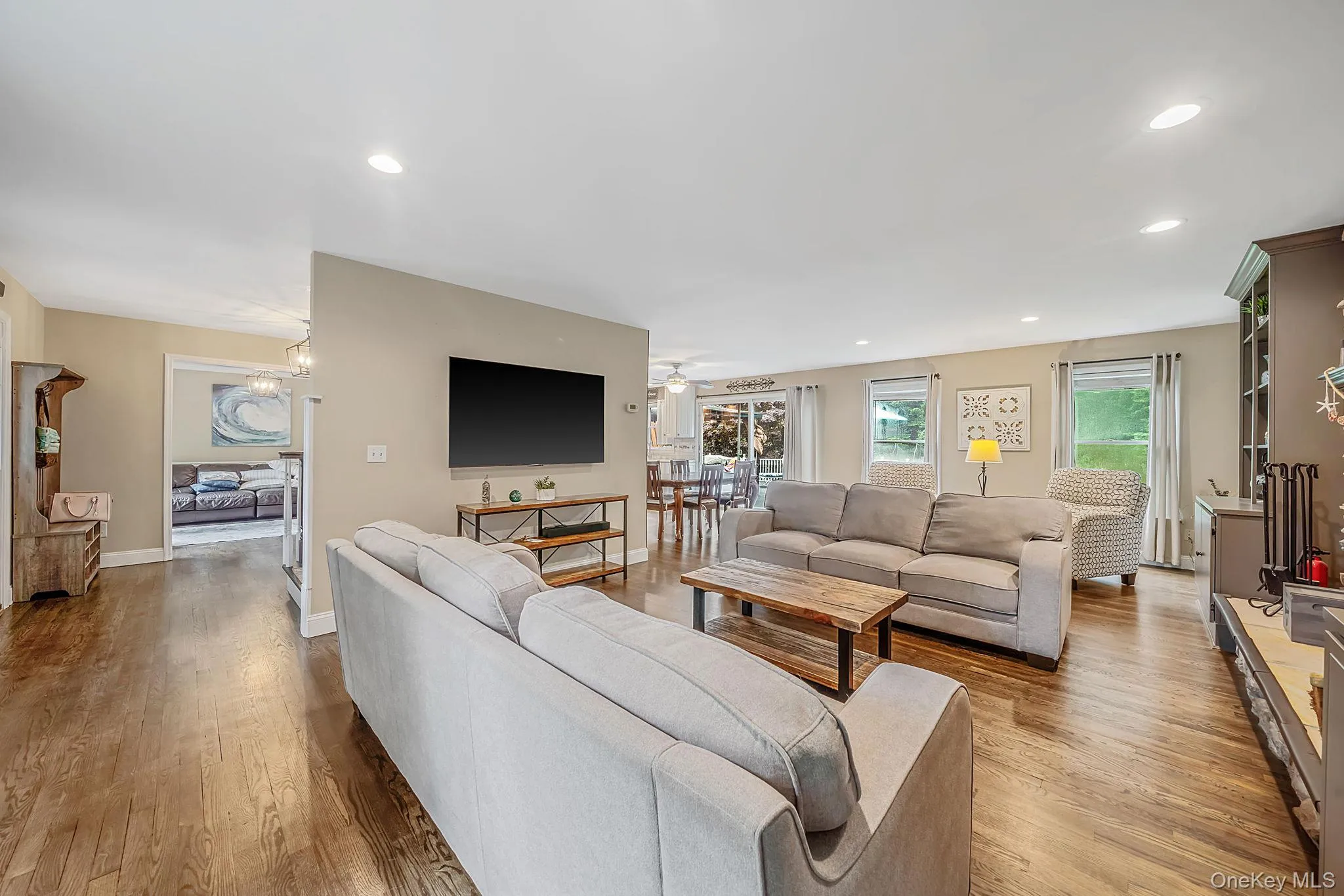 8 Old Orchard Court, Brookhaven, NY, 4 Bedrooms Bedrooms, 7 Rooms Rooms,2 BathroomsBathrooms,Residential,For Rent,Old Orchard,0,1034101 8 Old Orchard Court, Brookhaven, NY, 4 Bedrooms Bedrooms, 7 Rooms Rooms,2 BathroomsBathrooms,Residential,For Rent,Old Orchard,0,1034101