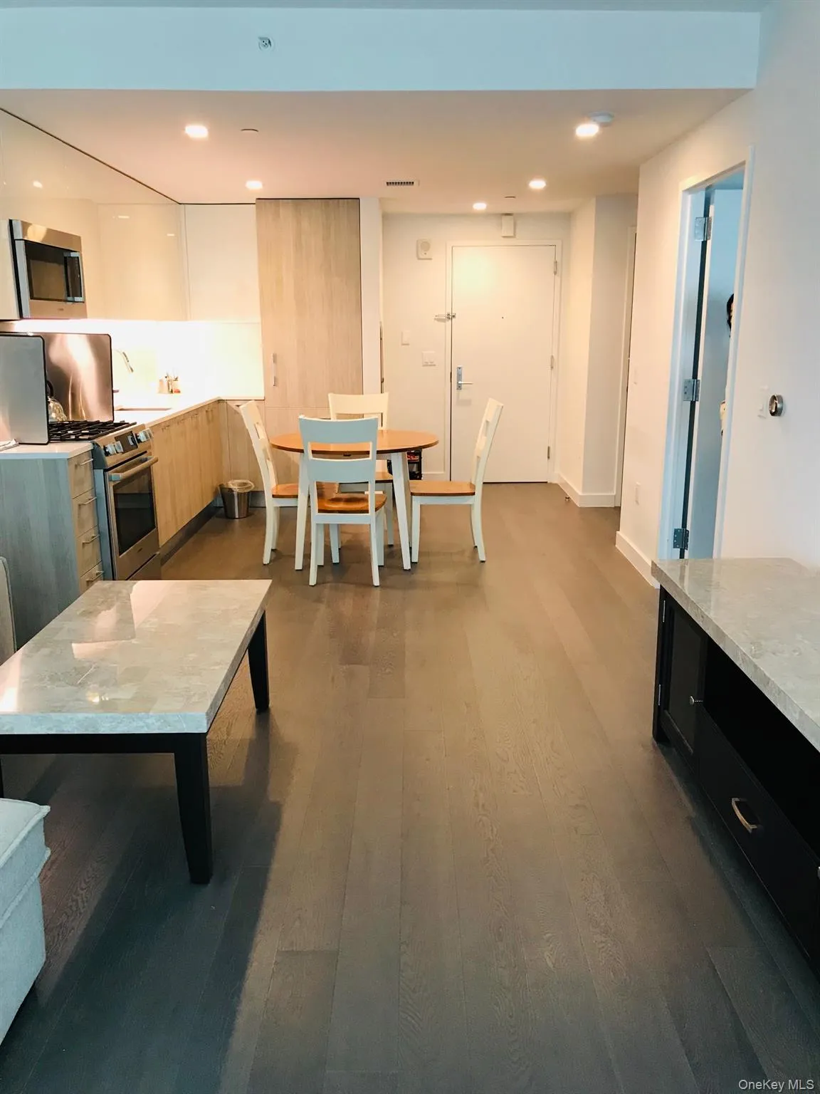 13103 40th Road, New York, NY, 1 Bedroom Bedrooms, 3 Rooms Rooms,1 BathroomBathrooms,Residential,For Rent,40th,0,1034104 13103 40th Road, New York, NY, 1 Bedroom Bedrooms, 3 Rooms Rooms,1 BathroomBathrooms,Residential,For Rent,40th,0,1034104