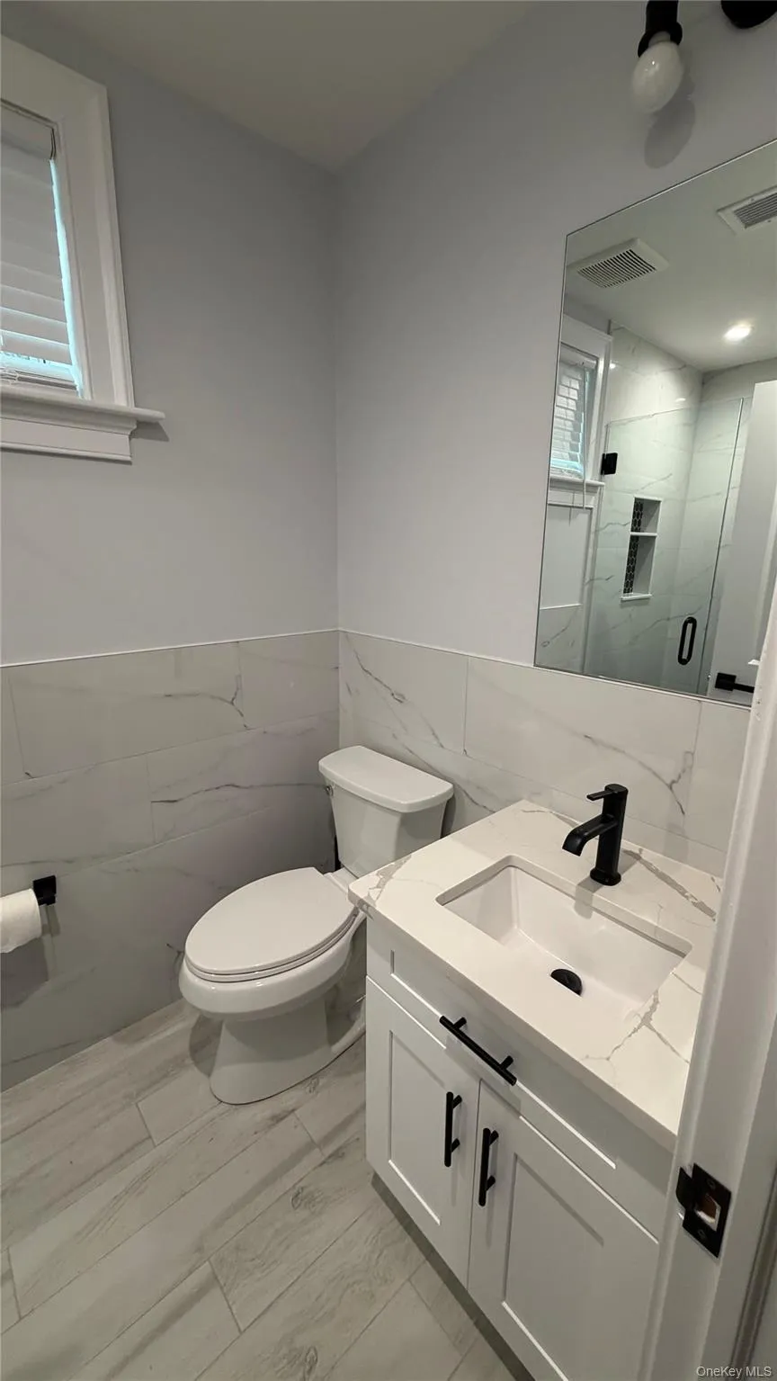 172 Lakeview Avenue, Harrison, NY, 5 Bedrooms Bedrooms, 12 Rooms Rooms,3 BathroomsBathrooms,Residential Lease,For Rent,Lakeview,0,1034107 172 Lakeview Avenue, Harrison, NY, 5 Bedrooms Bedrooms, 12 Rooms Rooms,3 BathroomsBathrooms,Residential Lease,For Rent,Lakeview,0,1034107