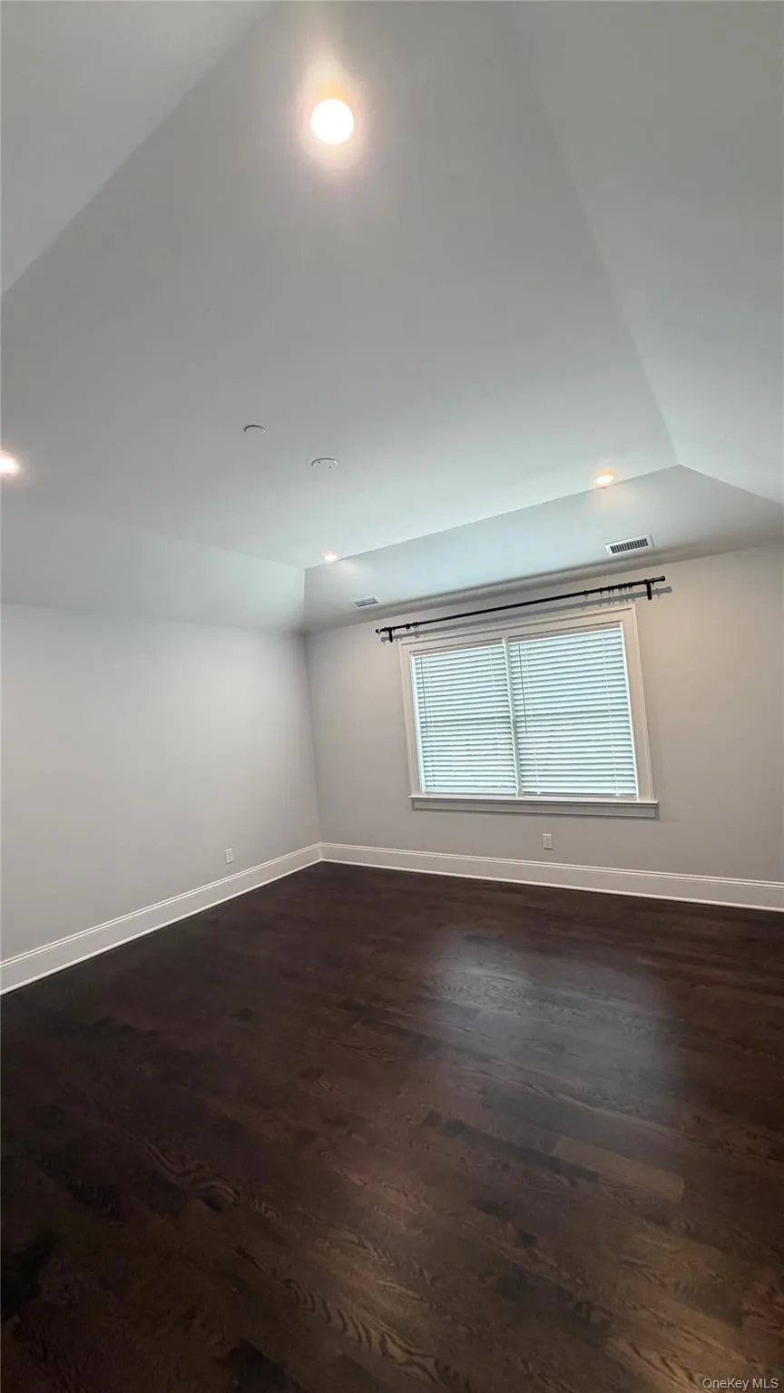 172 Lakeview Avenue, Harrison, NY, 5 Bedrooms Bedrooms, 12 Rooms Rooms,3 BathroomsBathrooms,Residential Lease,For Rent,Lakeview,0,1034107 172 Lakeview Avenue, Harrison, NY, 5 Bedrooms Bedrooms, 12 Rooms Rooms,3 BathroomsBathrooms,Residential Lease,For Rent,Lakeview,0,1034107
