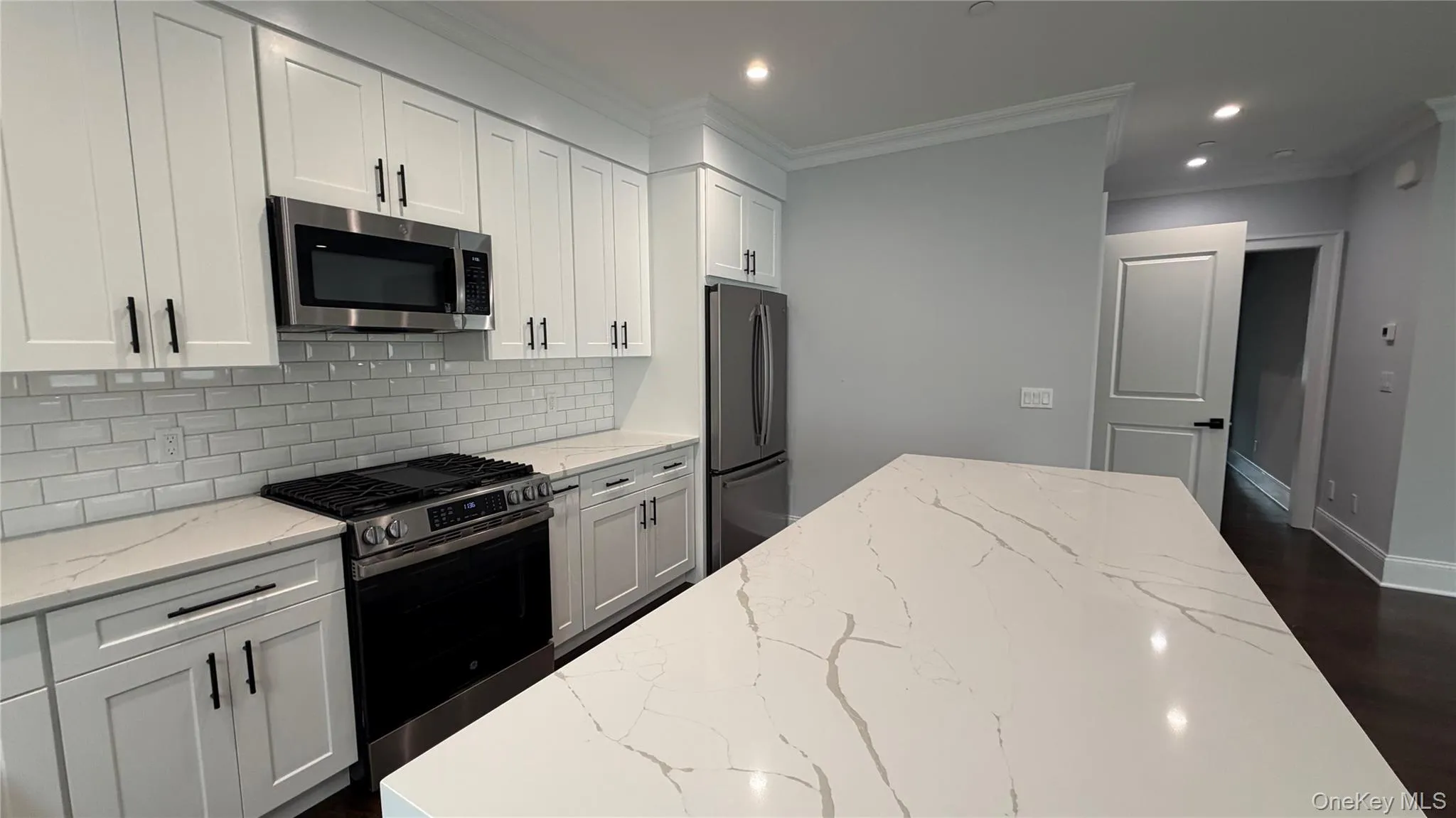 172 Lakeview Avenue, Harrison, NY, 5 Bedrooms Bedrooms, 12 Rooms Rooms,3 BathroomsBathrooms,Residential Lease,For Rent,Lakeview,0,1034107 172 Lakeview Avenue, Harrison, NY, 5 Bedrooms Bedrooms, 12 Rooms Rooms,3 BathroomsBathrooms,Residential Lease,For Rent,Lakeview,0,1034107