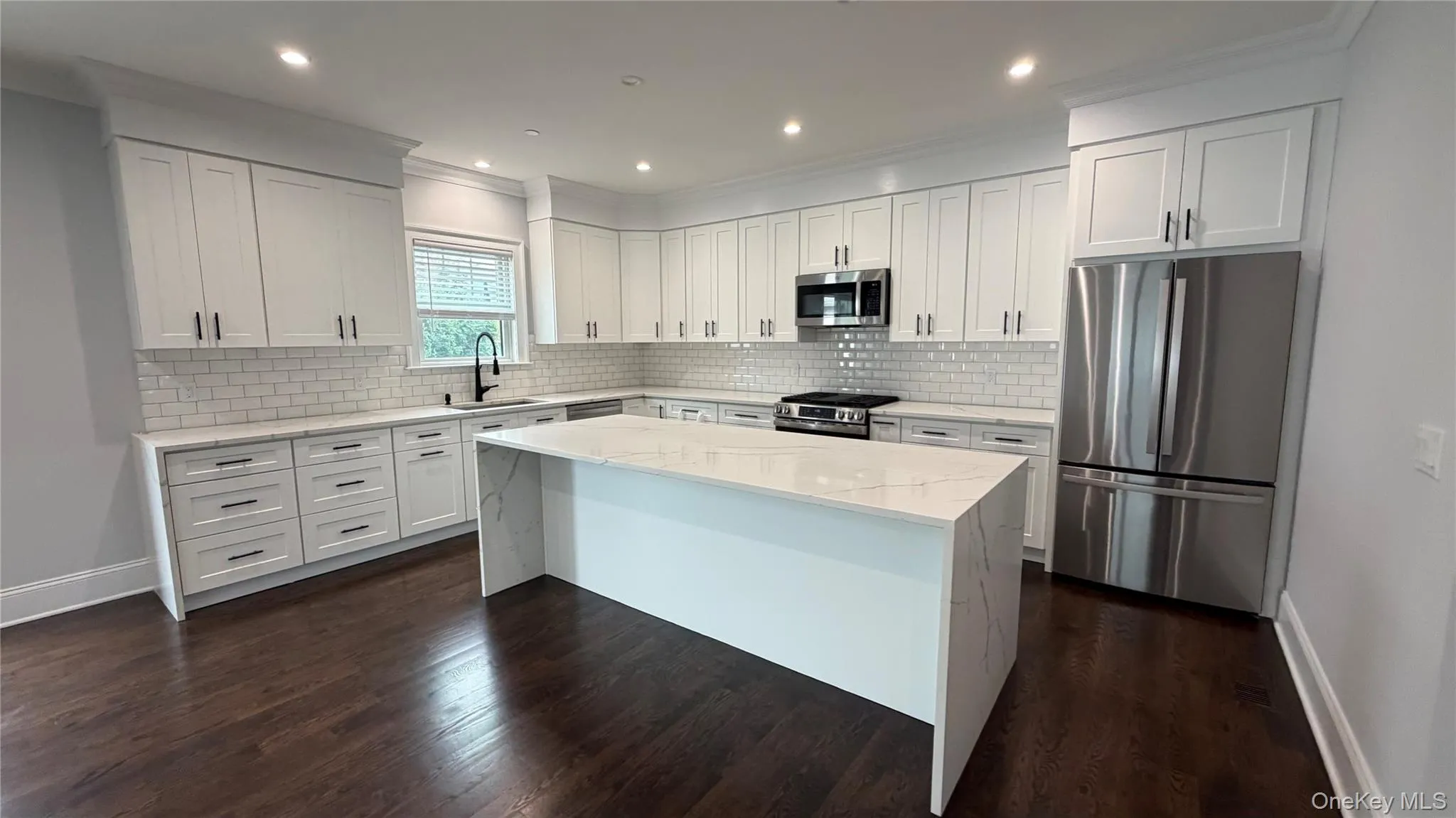 172 Lakeview Avenue, Harrison, NY, 5 Bedrooms Bedrooms, 12 Rooms Rooms,3 BathroomsBathrooms,Residential Lease,For Rent,Lakeview,0,1034107 172 Lakeview Avenue, Harrison, NY, 5 Bedrooms Bedrooms, 12 Rooms Rooms,3 BathroomsBathrooms,Residential Lease,For Rent,Lakeview,0,1034107
