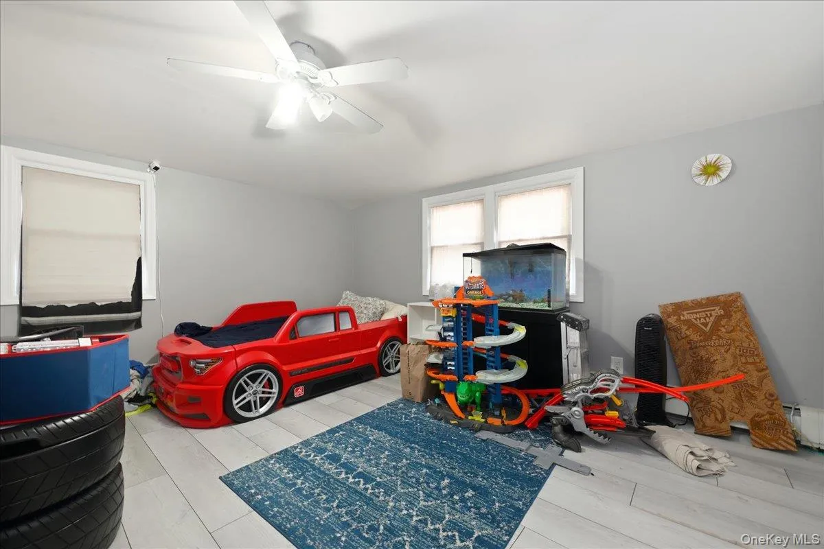 64 Bridle Lane, Oyster Bay, NY, 5 Bedrooms Bedrooms, 8 Rooms Rooms,2 BathroomsBathrooms,Residential,For Rent,Bridle,0,1034110 64 Bridle Lane, Oyster Bay, NY, 5 Bedrooms Bedrooms, 8 Rooms Rooms,2 BathroomsBathrooms,Residential,For Rent,Bridle,0,1034110