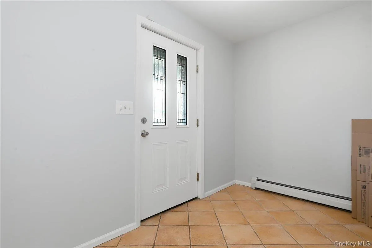 64 Bridle Lane, Oyster Bay, NY, 5 Bedrooms Bedrooms, 8 Rooms Rooms,2 BathroomsBathrooms,Residential,For Rent,Bridle,0,1034110 64 Bridle Lane, Oyster Bay, NY, 5 Bedrooms Bedrooms, 8 Rooms Rooms,2 BathroomsBathrooms,Residential,For Rent,Bridle,0,1034110