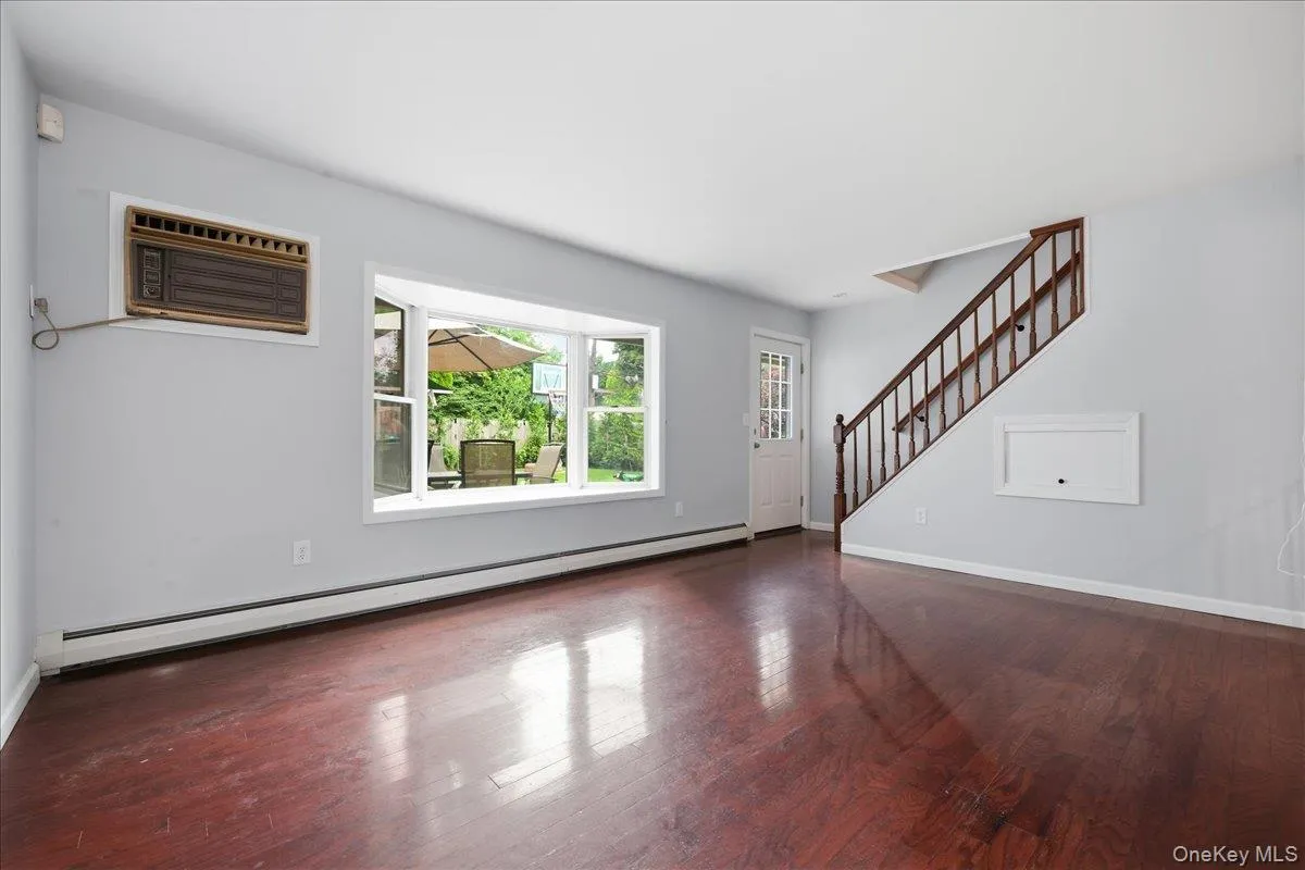 64 Bridle Lane, Oyster Bay, NY, 5 Bedrooms Bedrooms, 8 Rooms Rooms,2 BathroomsBathrooms,Residential,For Rent,Bridle,0,1034110 64 Bridle Lane, Oyster Bay, NY, 5 Bedrooms Bedrooms, 8 Rooms Rooms,2 BathroomsBathrooms,Residential,For Rent,Bridle,0,1034110