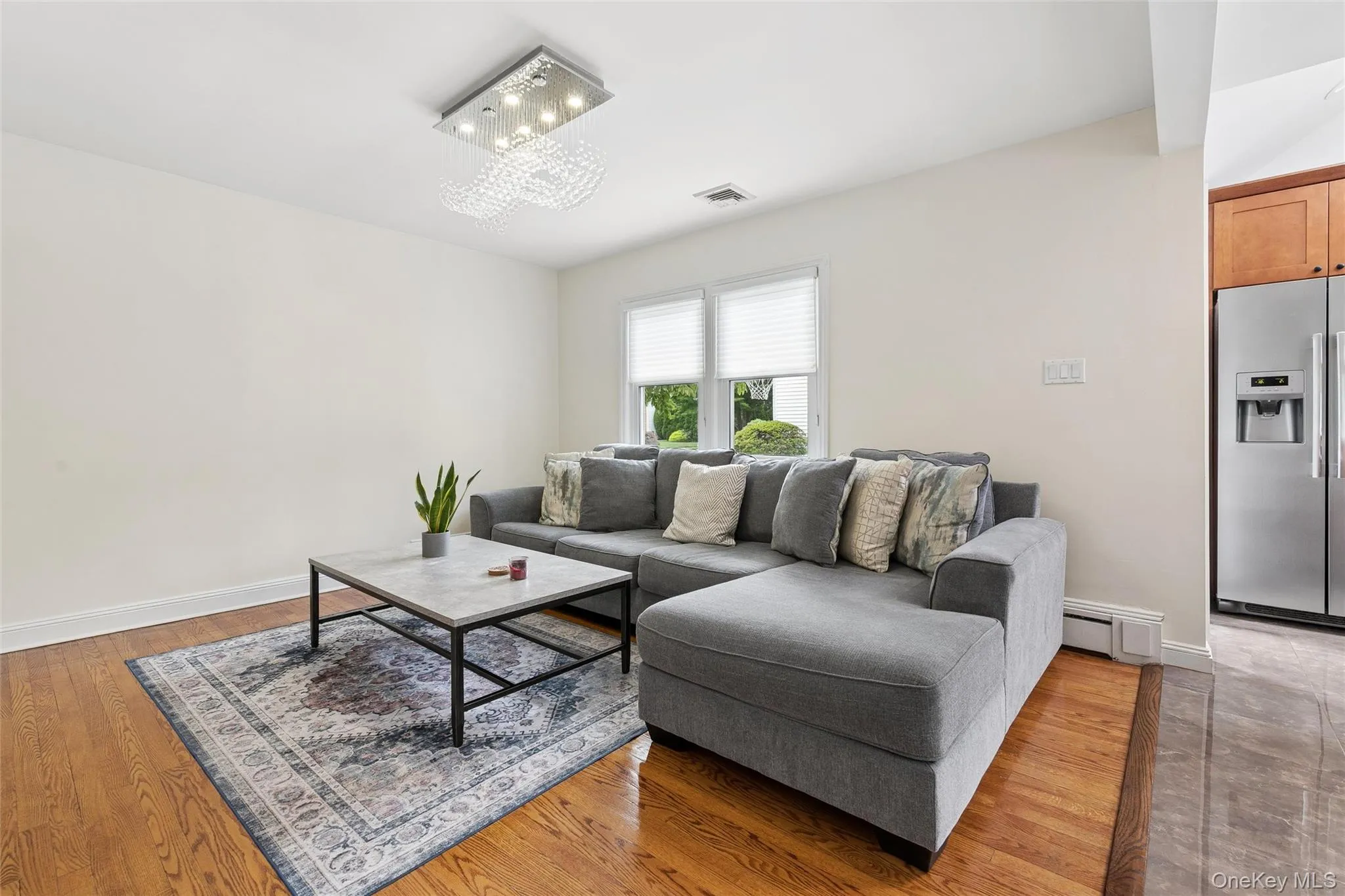 101 Lefferts Road, Hempstead, NY, 3 Bedrooms Bedrooms, 8 Rooms Rooms,2 BathroomsBathrooms,Residential Lease,For Rent,Lefferts,0,1034112 101 Lefferts Road, Hempstead, NY, 3 Bedrooms Bedrooms, 8 Rooms Rooms,2 BathroomsBathrooms,Residential Lease,For Rent,Lefferts,0,1034112