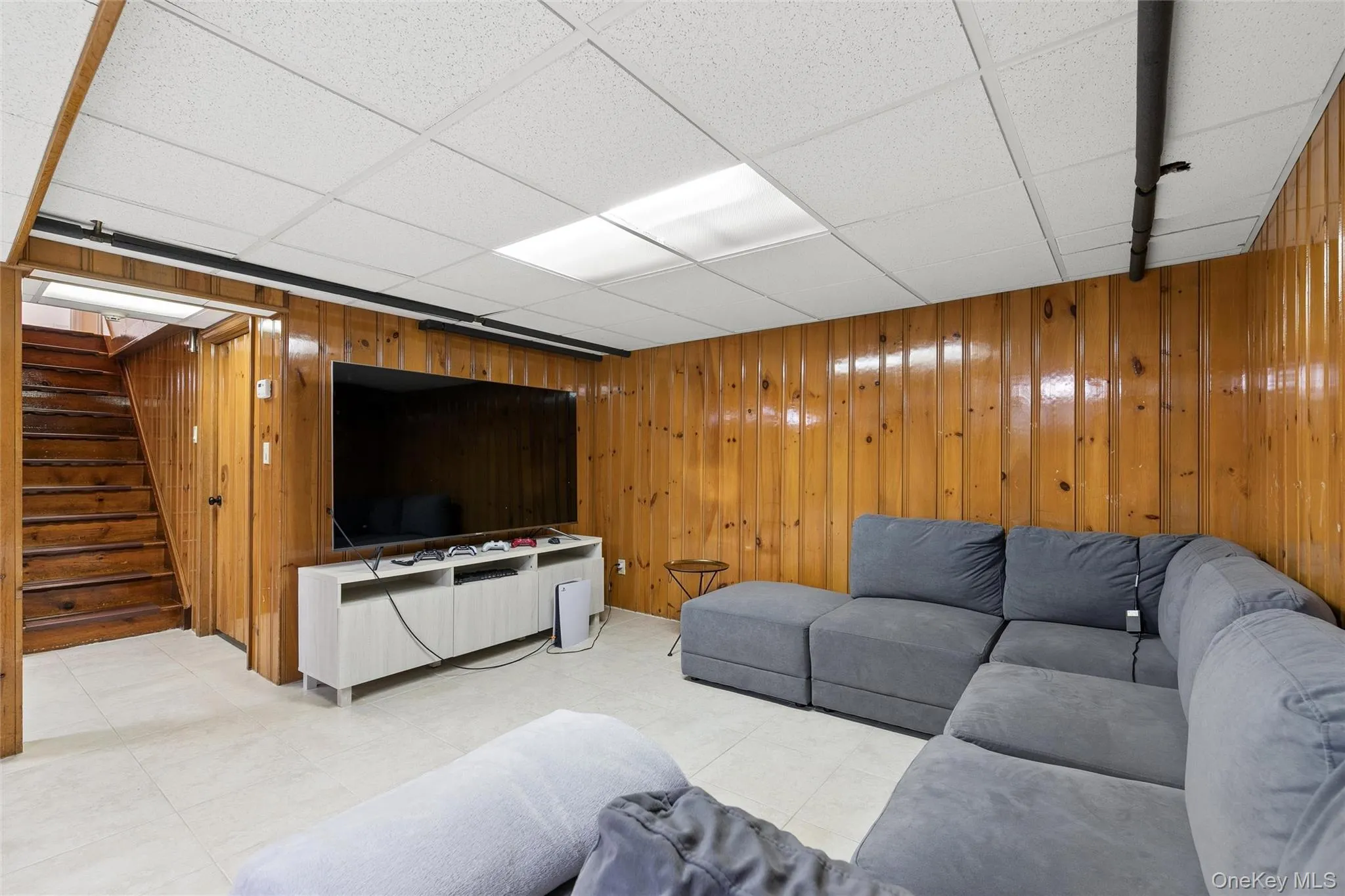 101 Lefferts Road, Hempstead, NY, 3 Bedrooms Bedrooms, 8 Rooms Rooms,2 BathroomsBathrooms,Residential Lease,For Rent,Lefferts,0,1034112 101 Lefferts Road, Hempstead, NY, 3 Bedrooms Bedrooms, 8 Rooms Rooms,2 BathroomsBathrooms,Residential Lease,For Rent,Lefferts,0,1034112